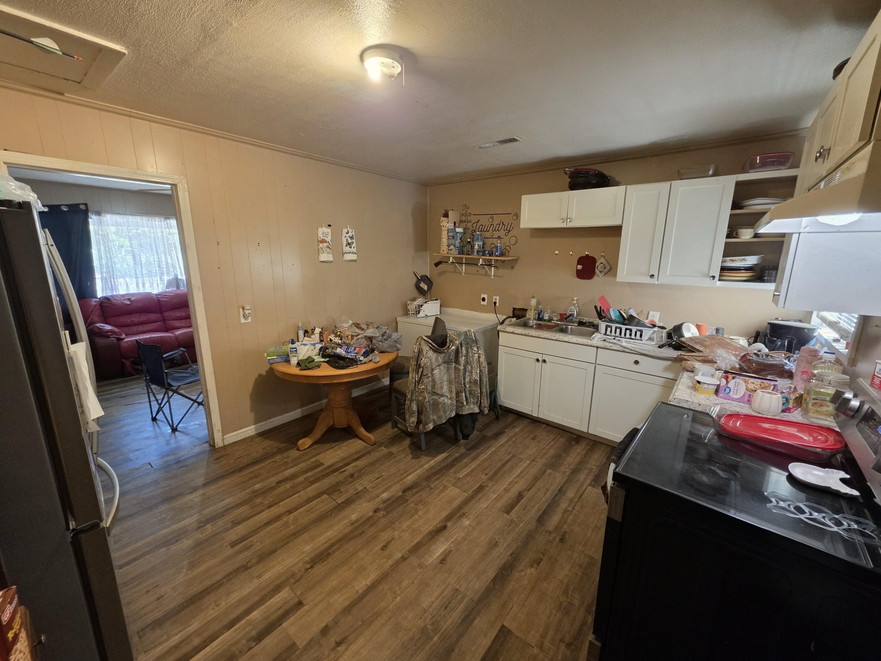1932 S 25th Street Property Photo 8