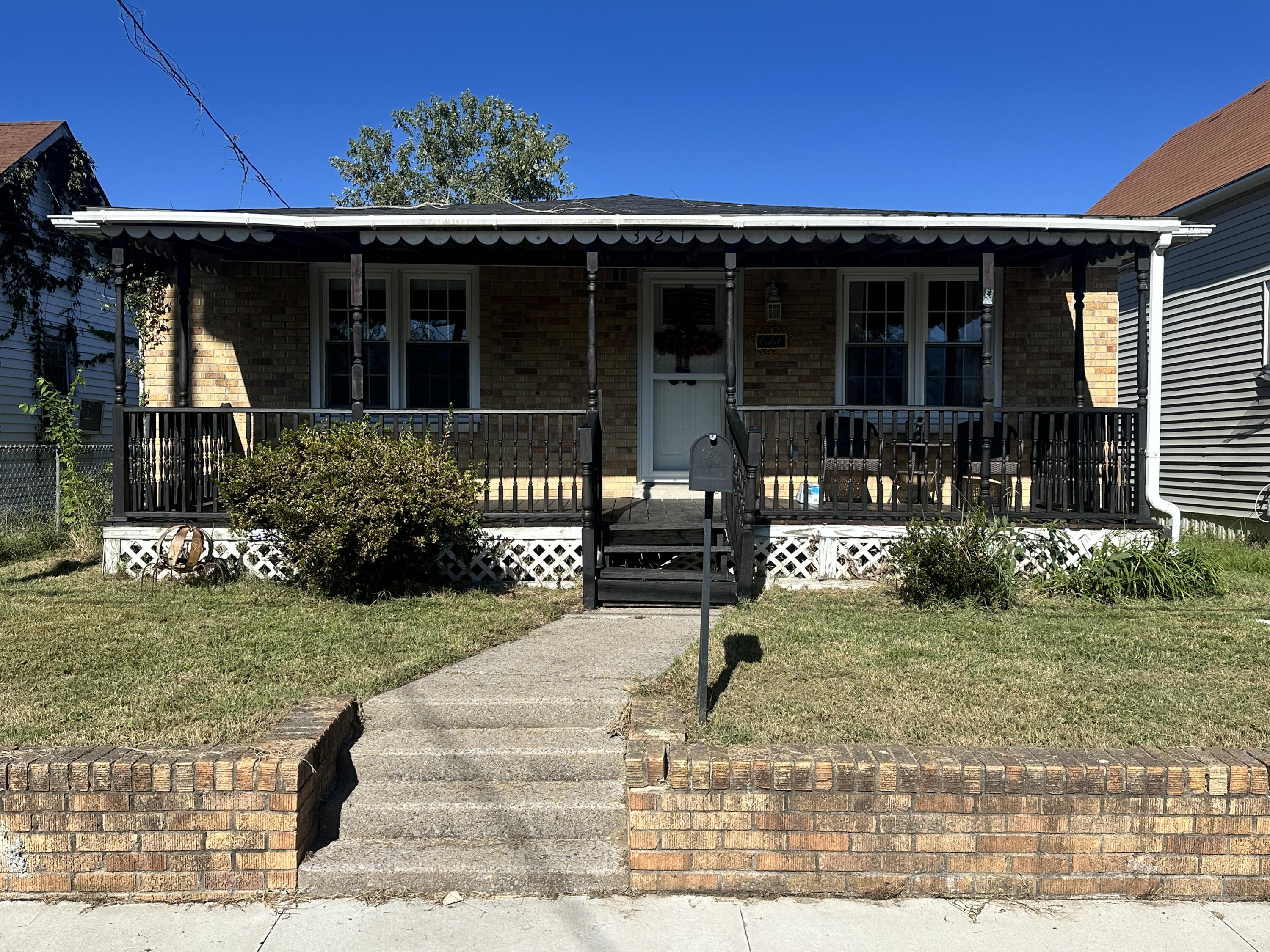 321 Hays Avenue Property Photo 1