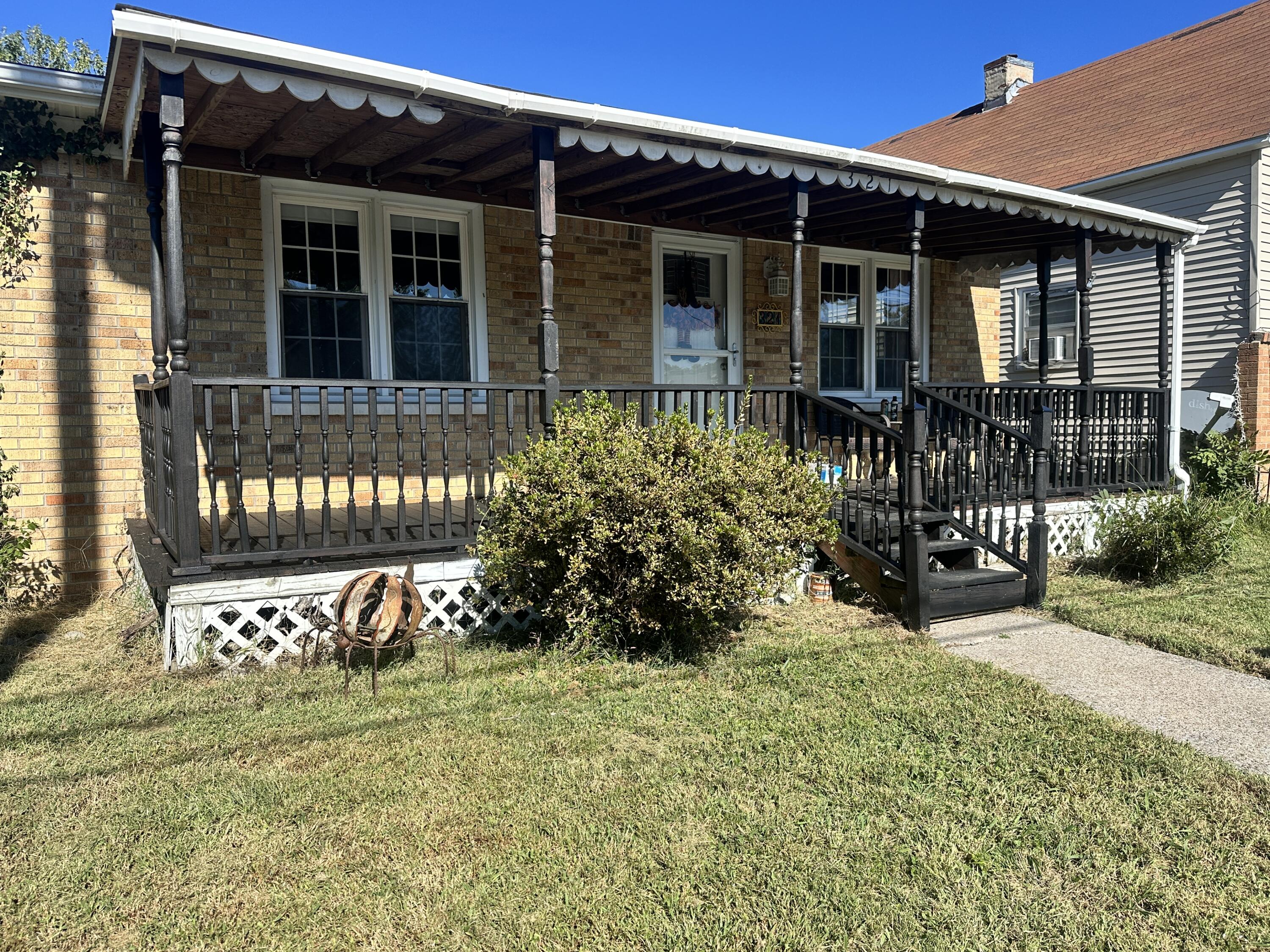 321 Hays Avenue Property Photo 2
