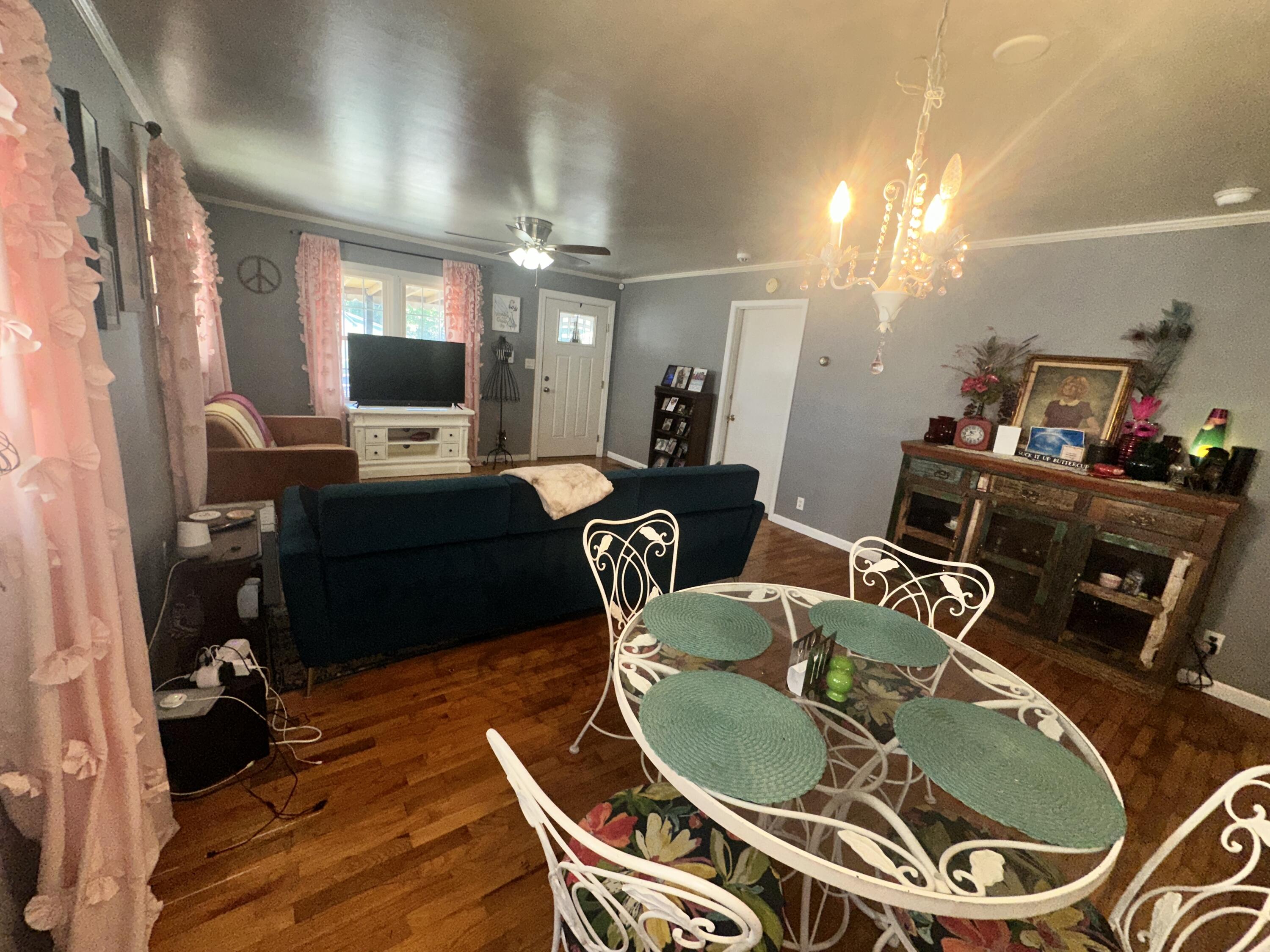 321 Hays Avenue Property Photo 6