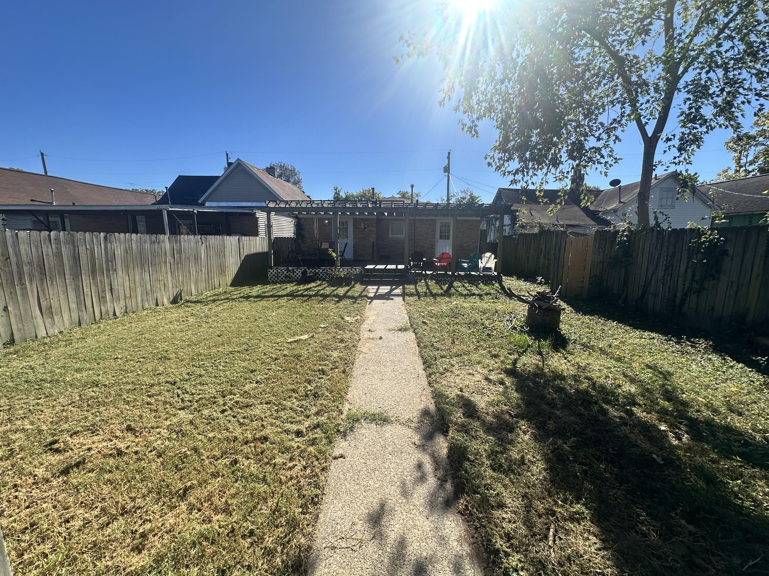 321 Hays Avenue Property Photo 20