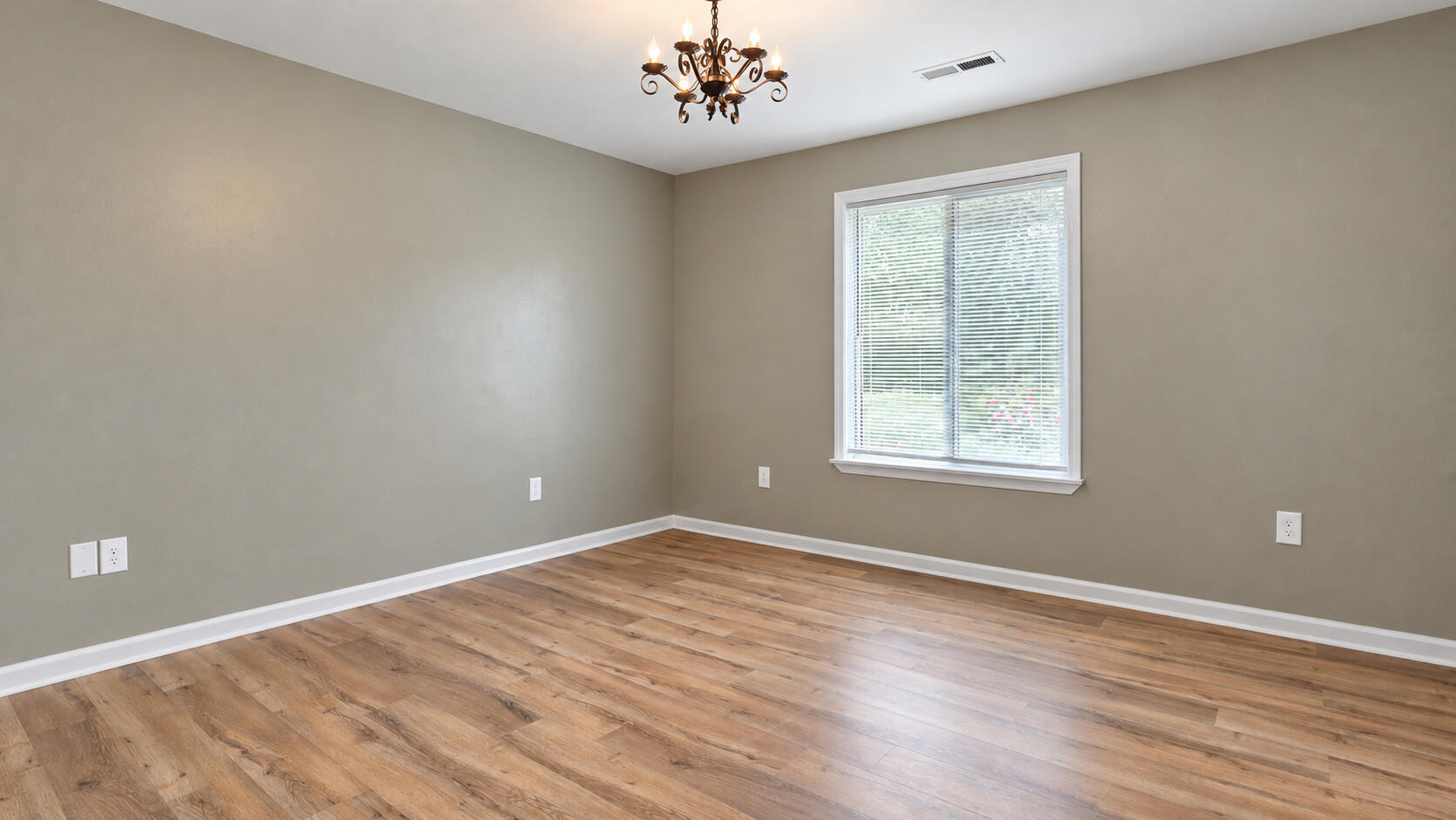 18 Shackle Road Property Photo 20