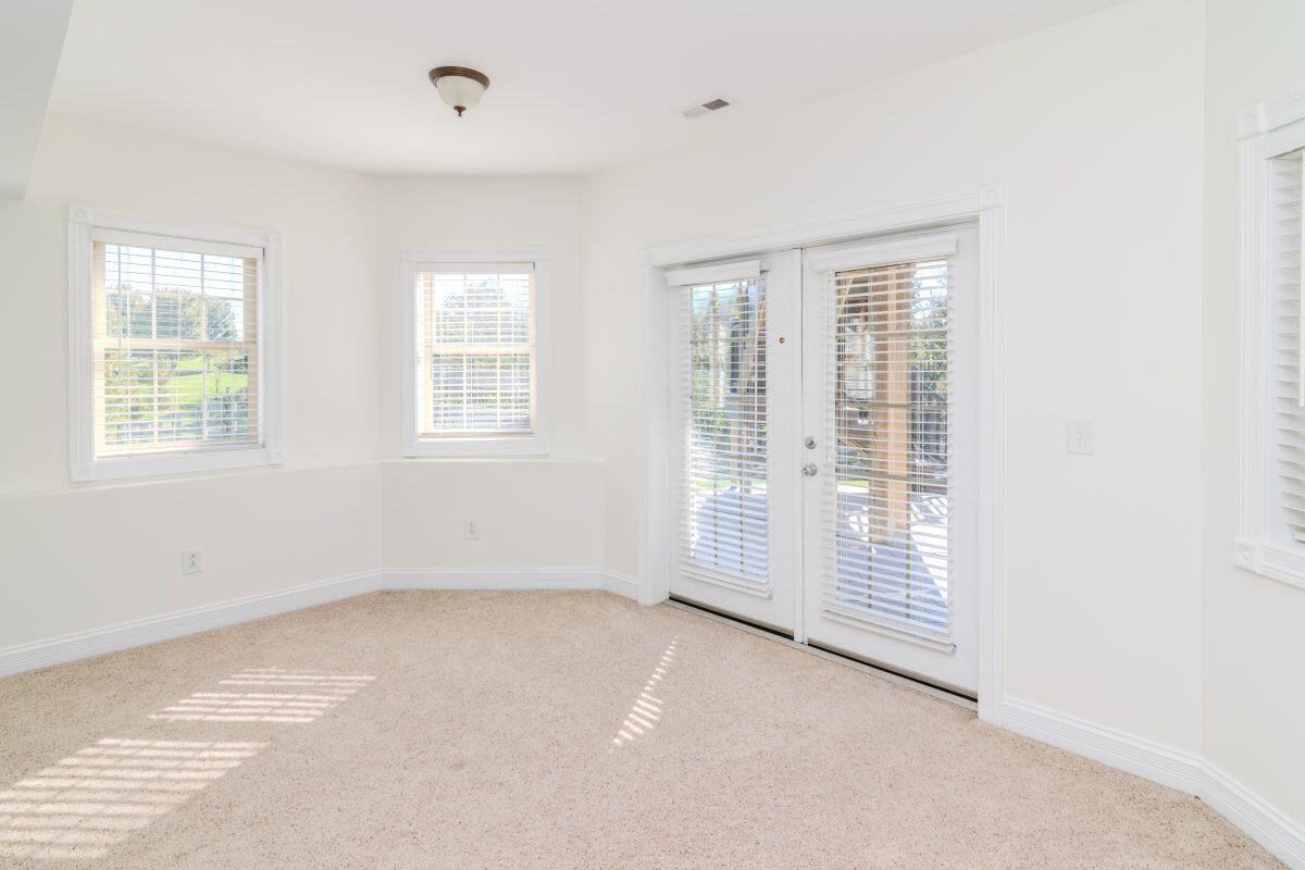 165 Hickory Meadows Drive Property Photo 40