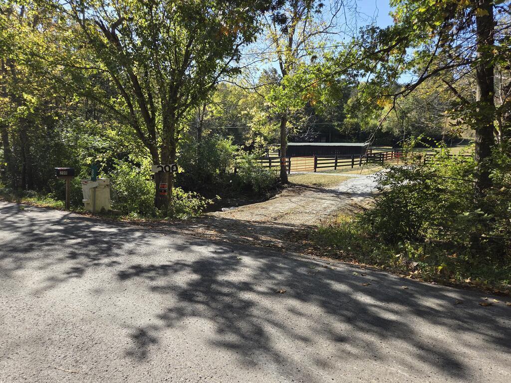 200 S Lick Branch Road Property Photo 2
