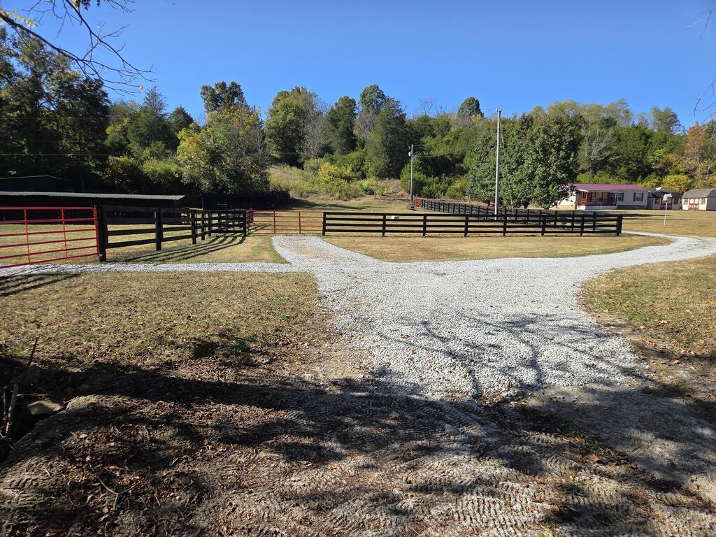 200 S Lick Branch Road Property Photo 4