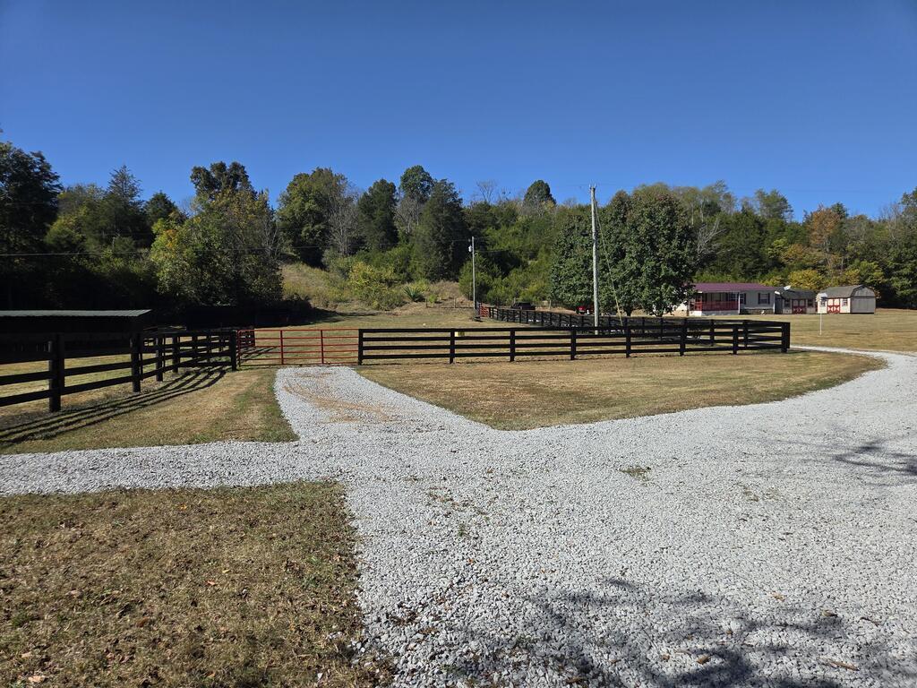 200 S Lick Branch Road Property Photo 6