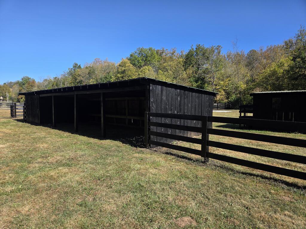 200 S Lick Branch Road Property Photo 19