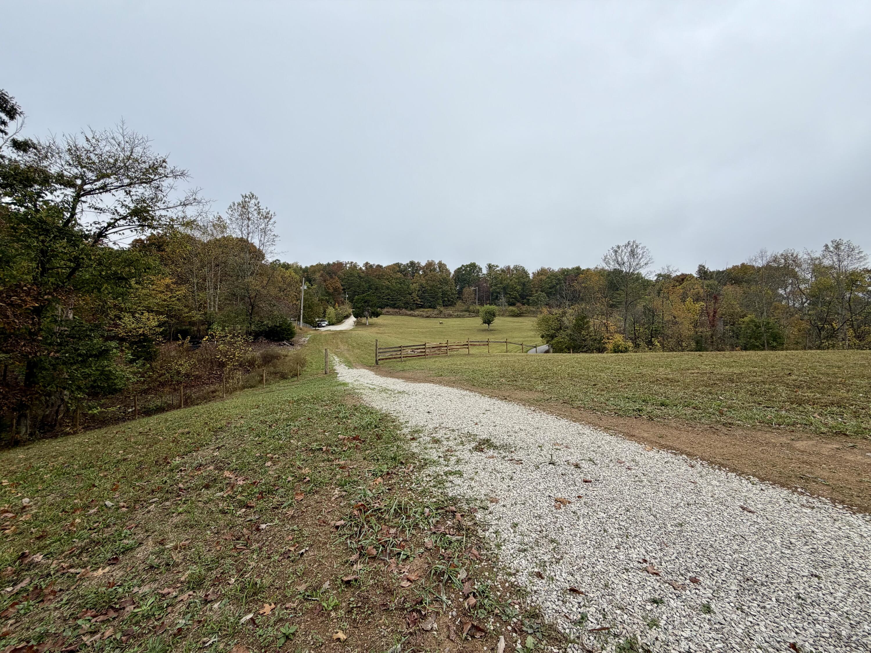 805 Burton Williams Road Property Photo 27