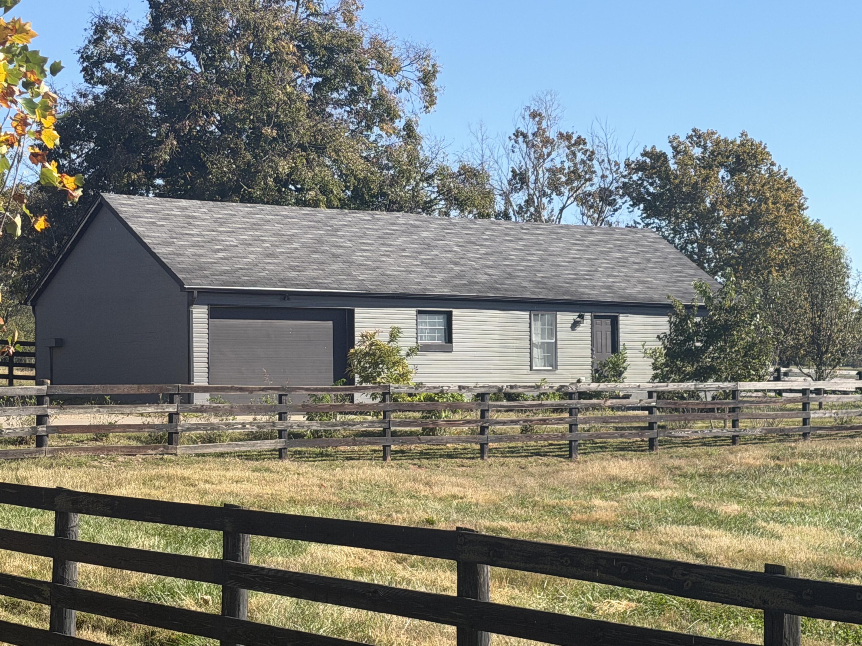 5657 Harrodsburg Road Property Photo 17
