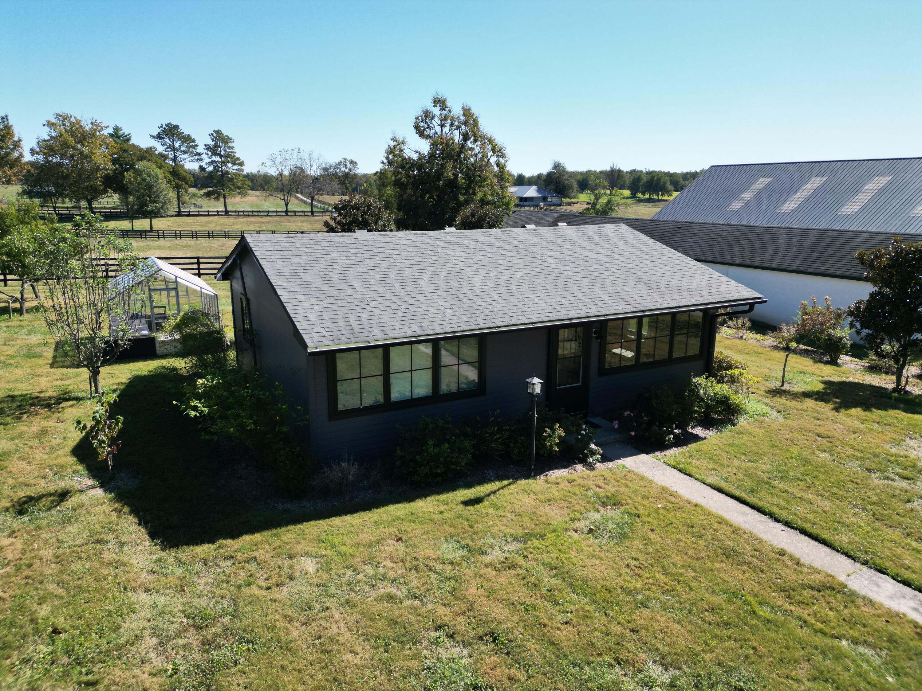 5657 Harrodsburg Road Property Photo 20
