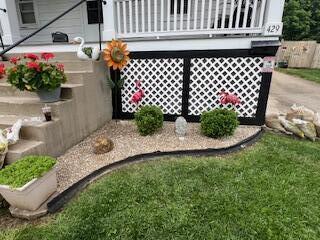 429 E Pleasant Street Property Photo 14