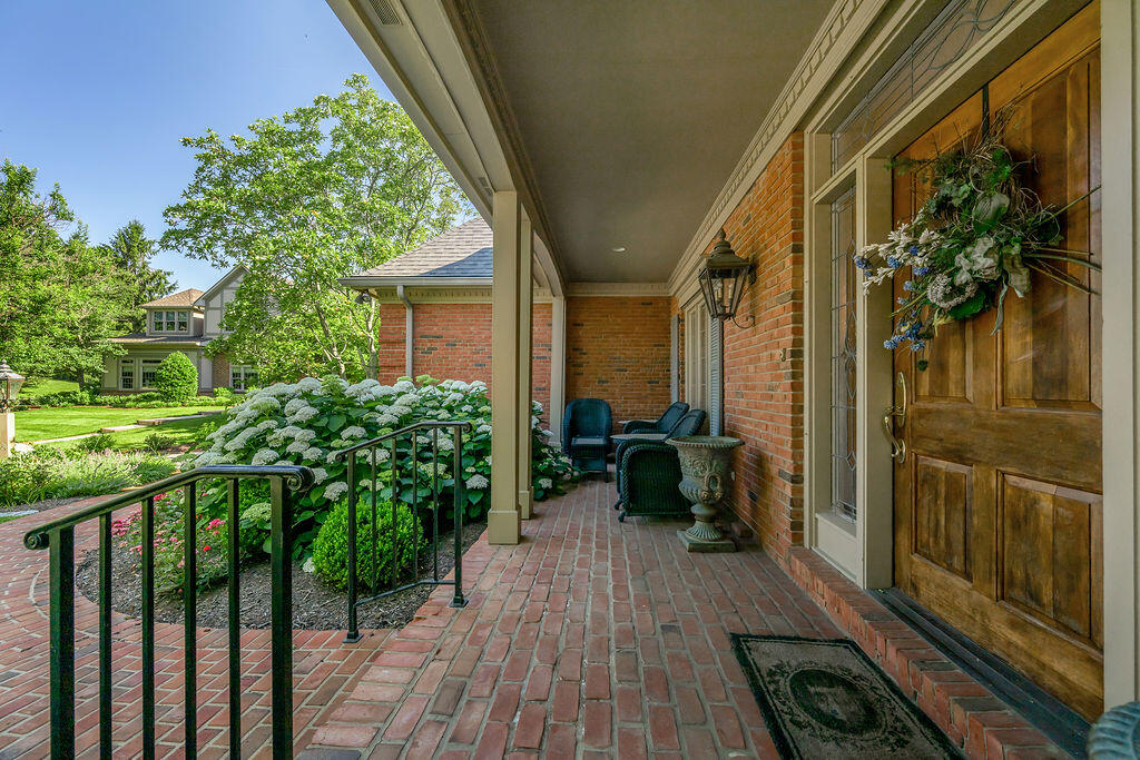 3757 Wembley Lane Property Photo 4