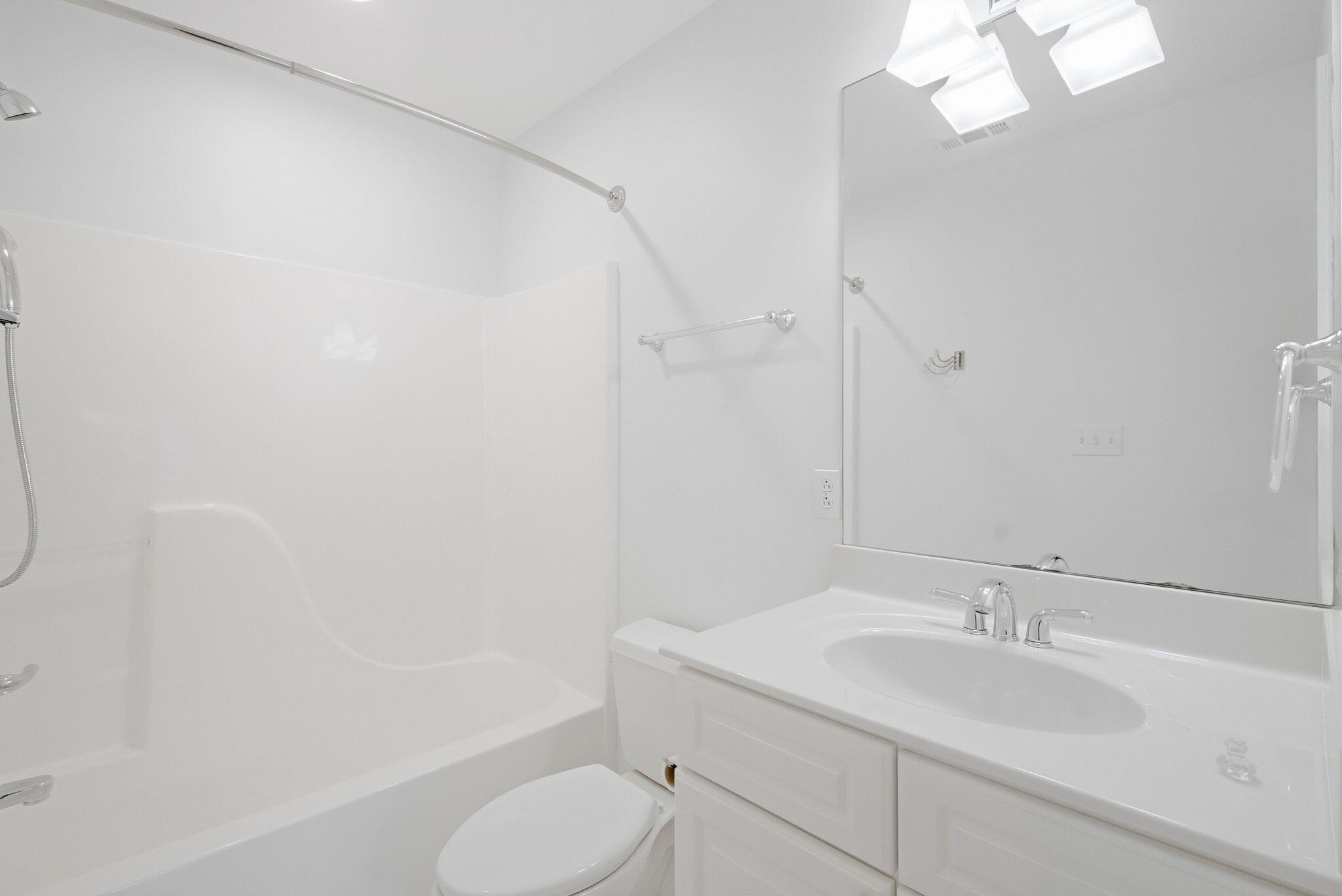 945 Princess Doreen Drive Property Photo 39