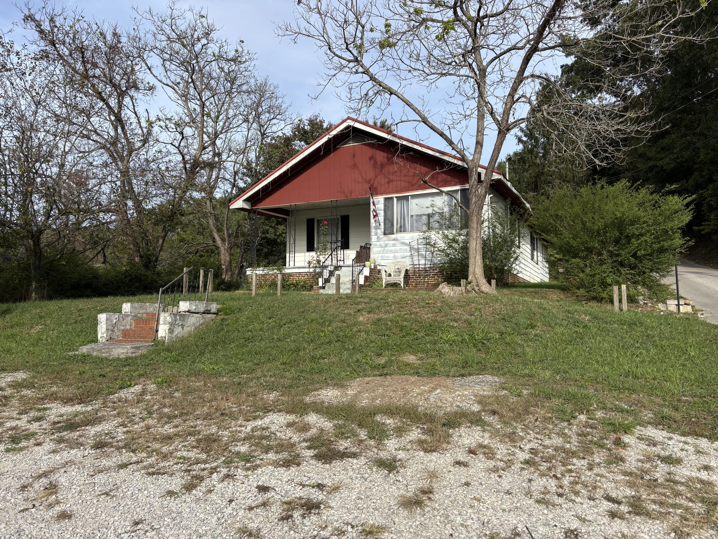 115 N Depot Property Photo 2