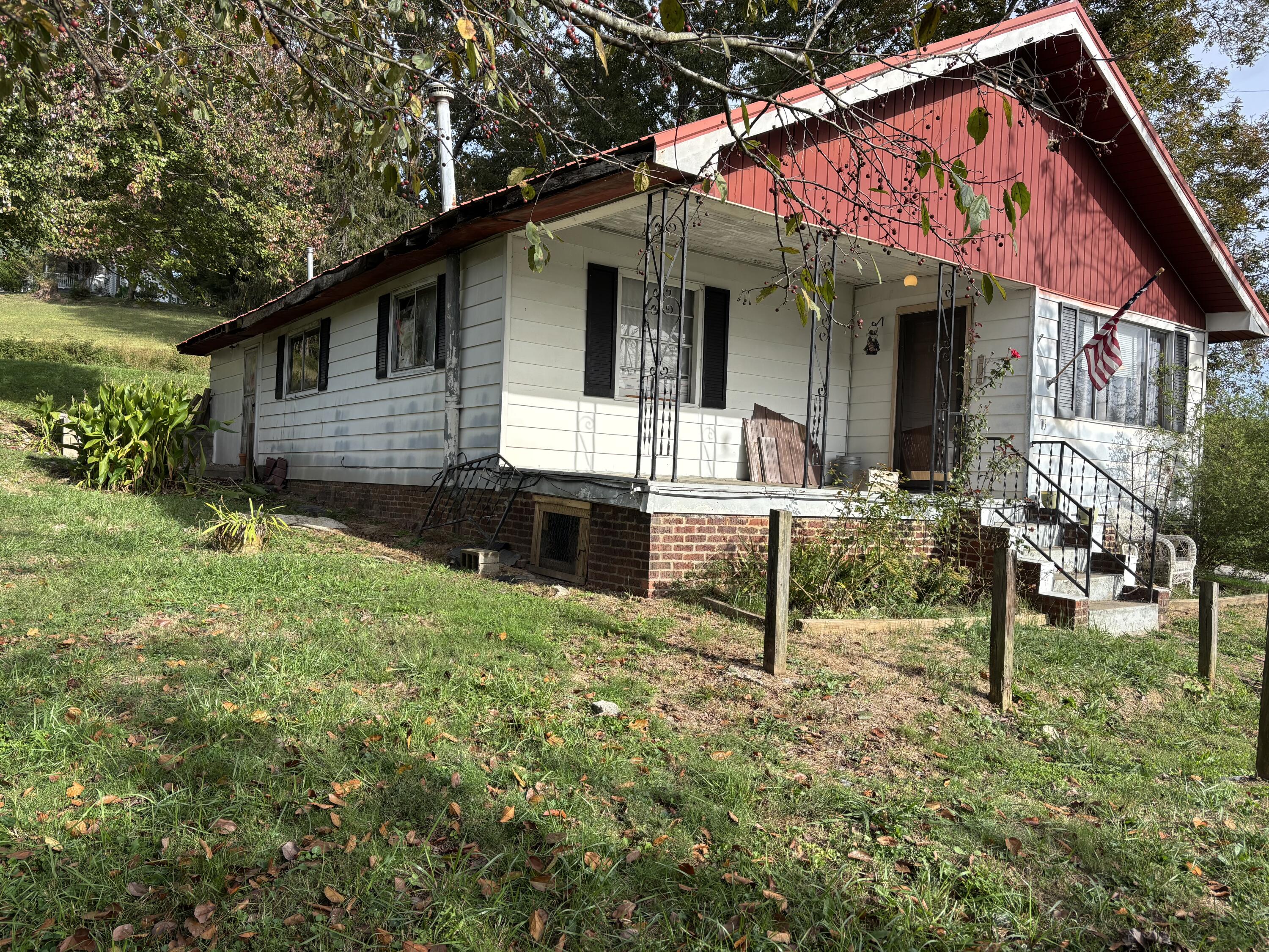 115 N Depot Property Photo 9