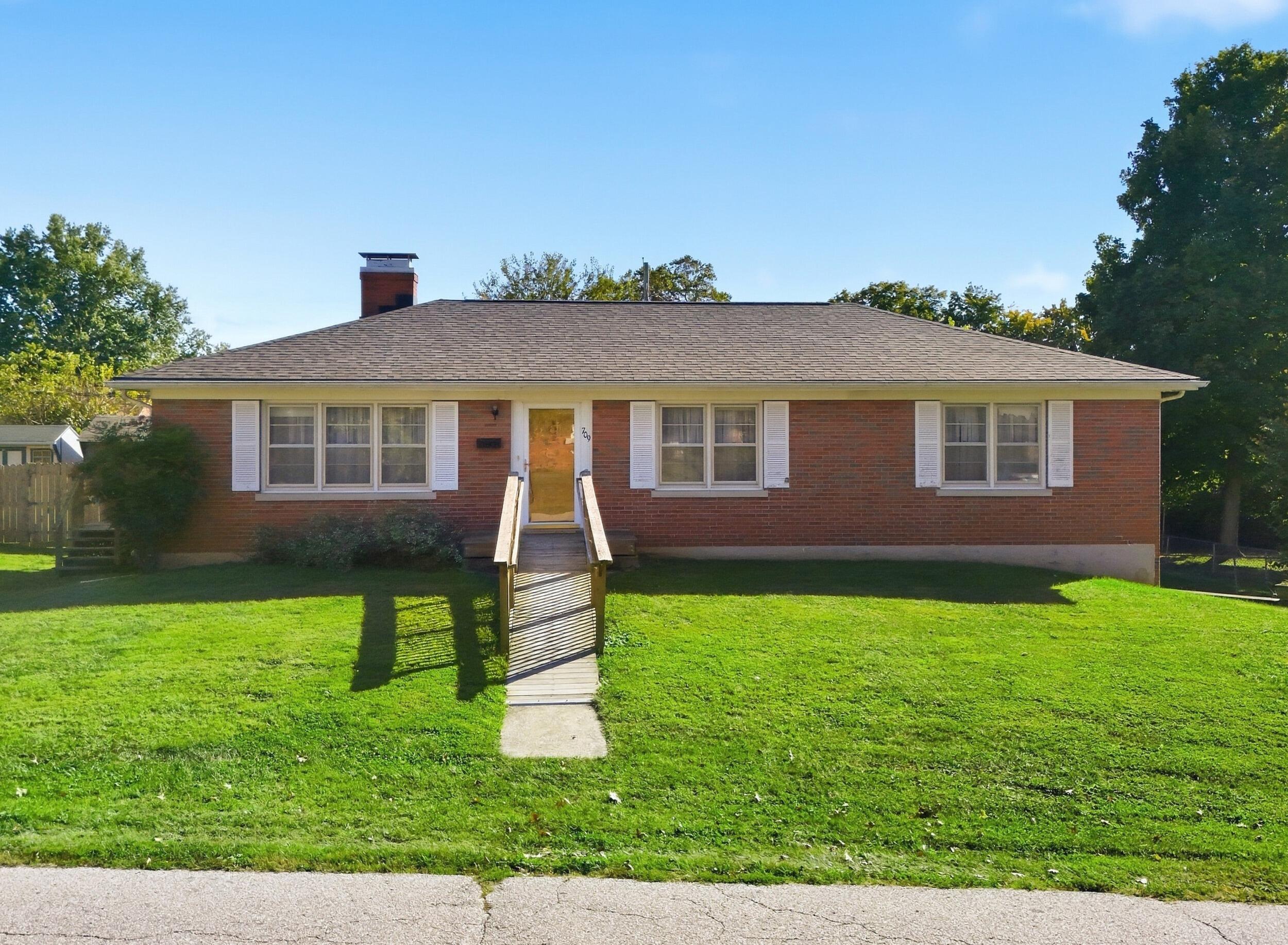 709 Reed Drive Property Photo 1