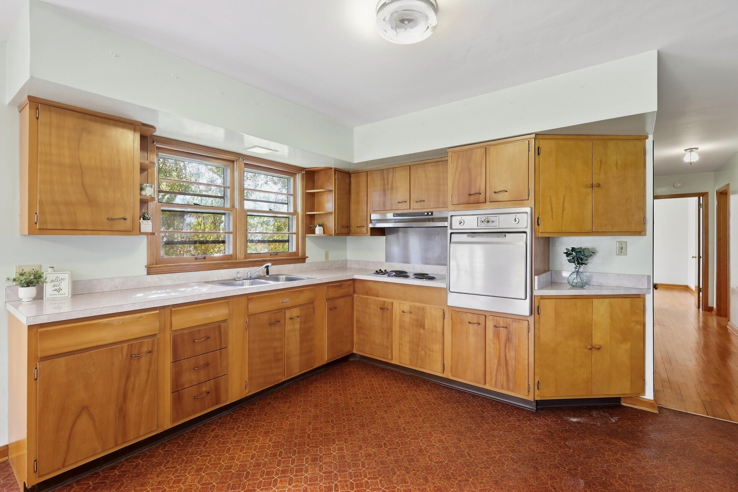 709 Reed Drive Property Photo 11