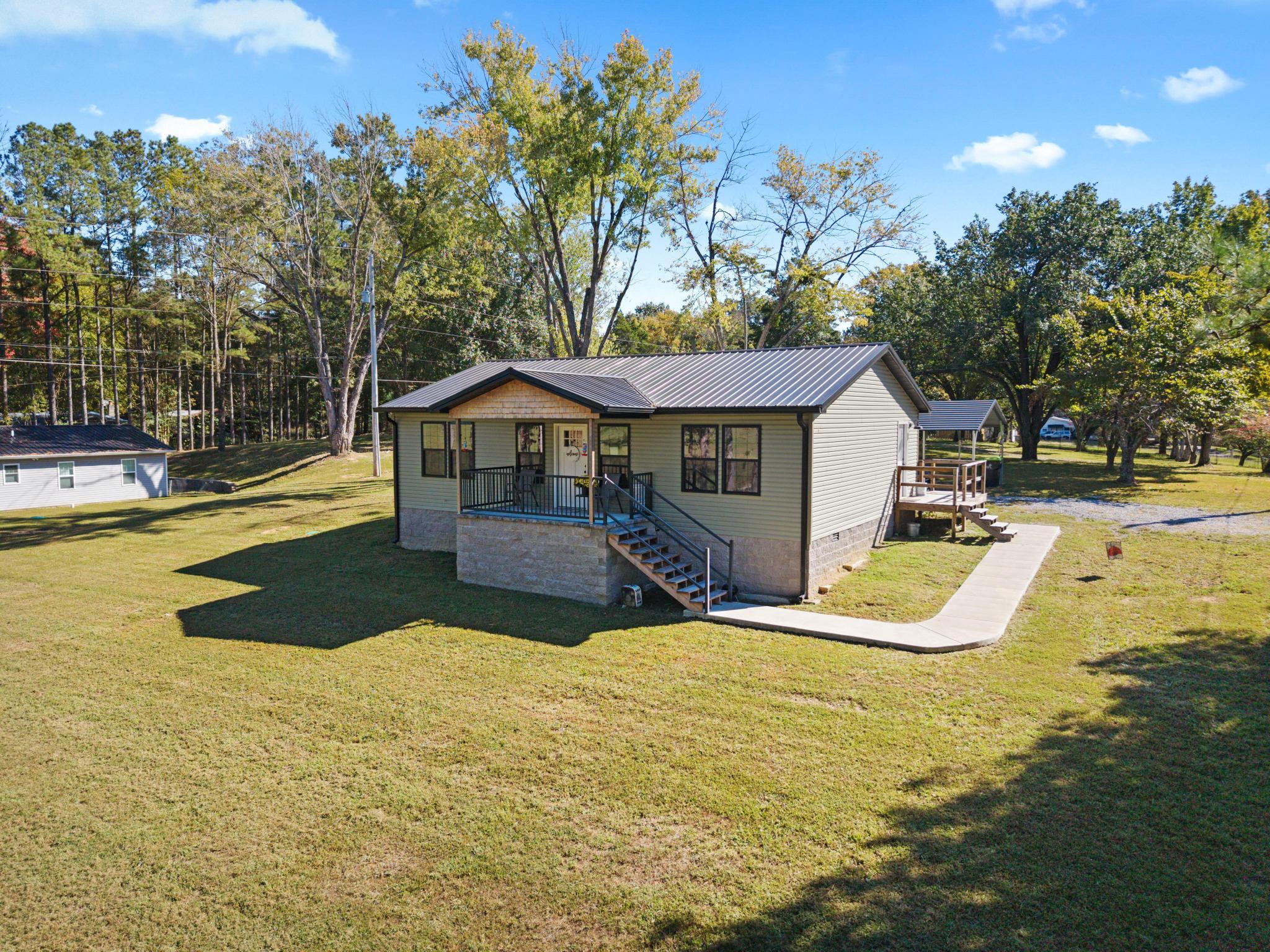 22 Twin Trees Road Property Photo 2