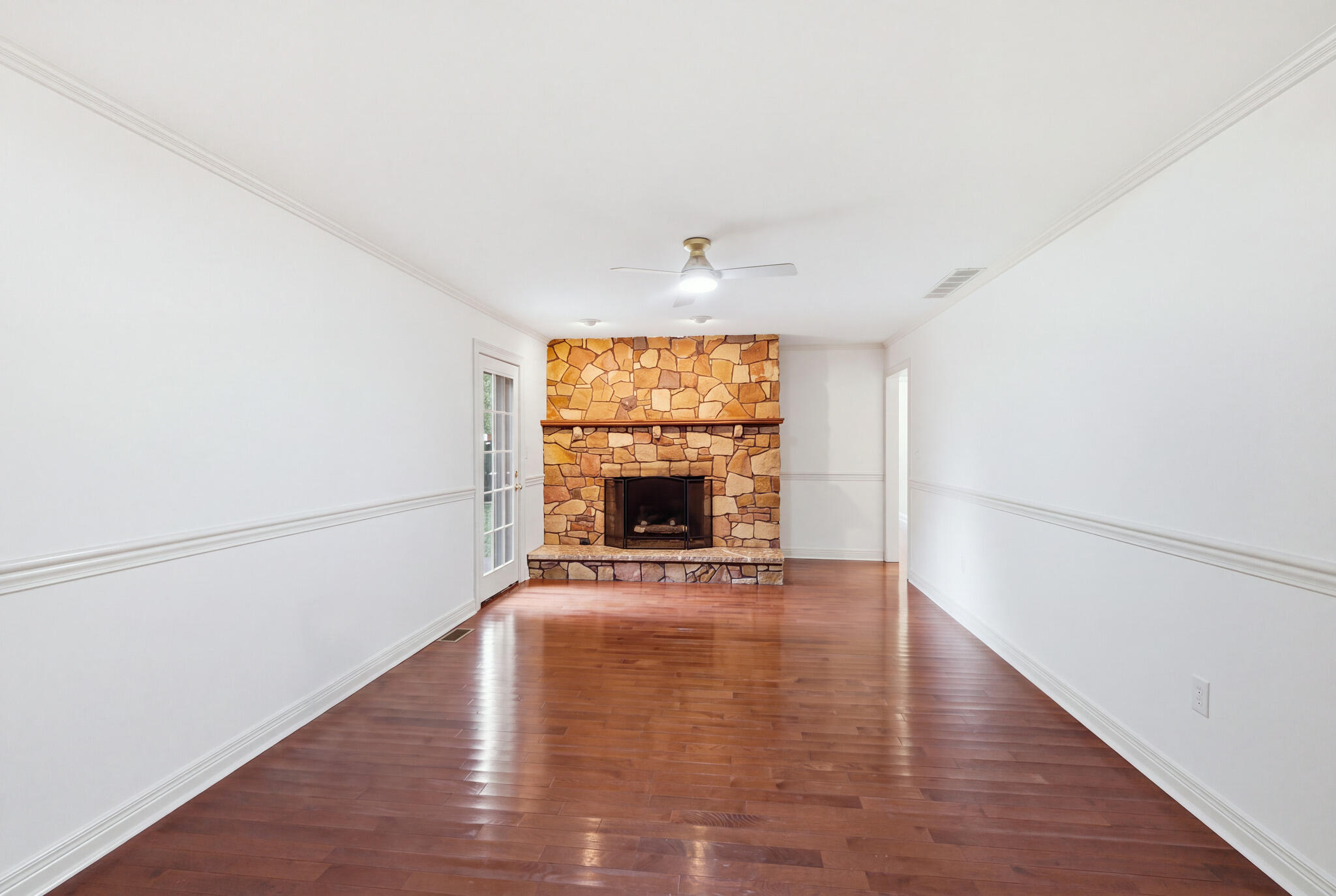 1904 Heather Way Property Photo 37