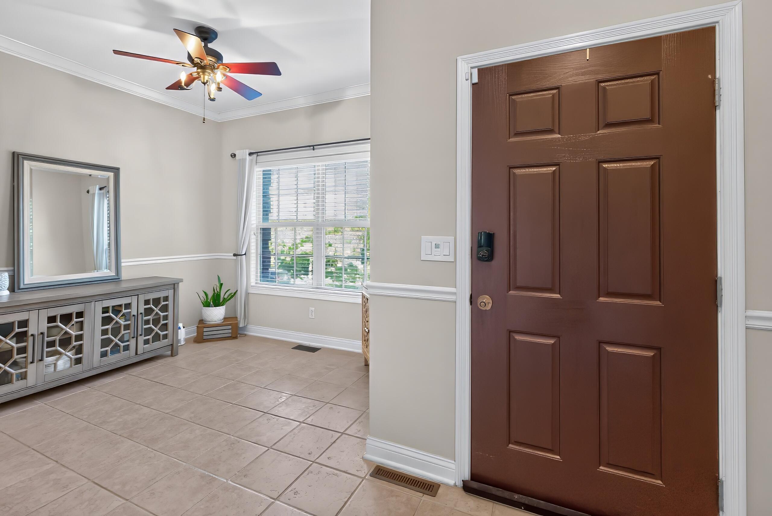 2209 Dunhill Lane Property Photo 3