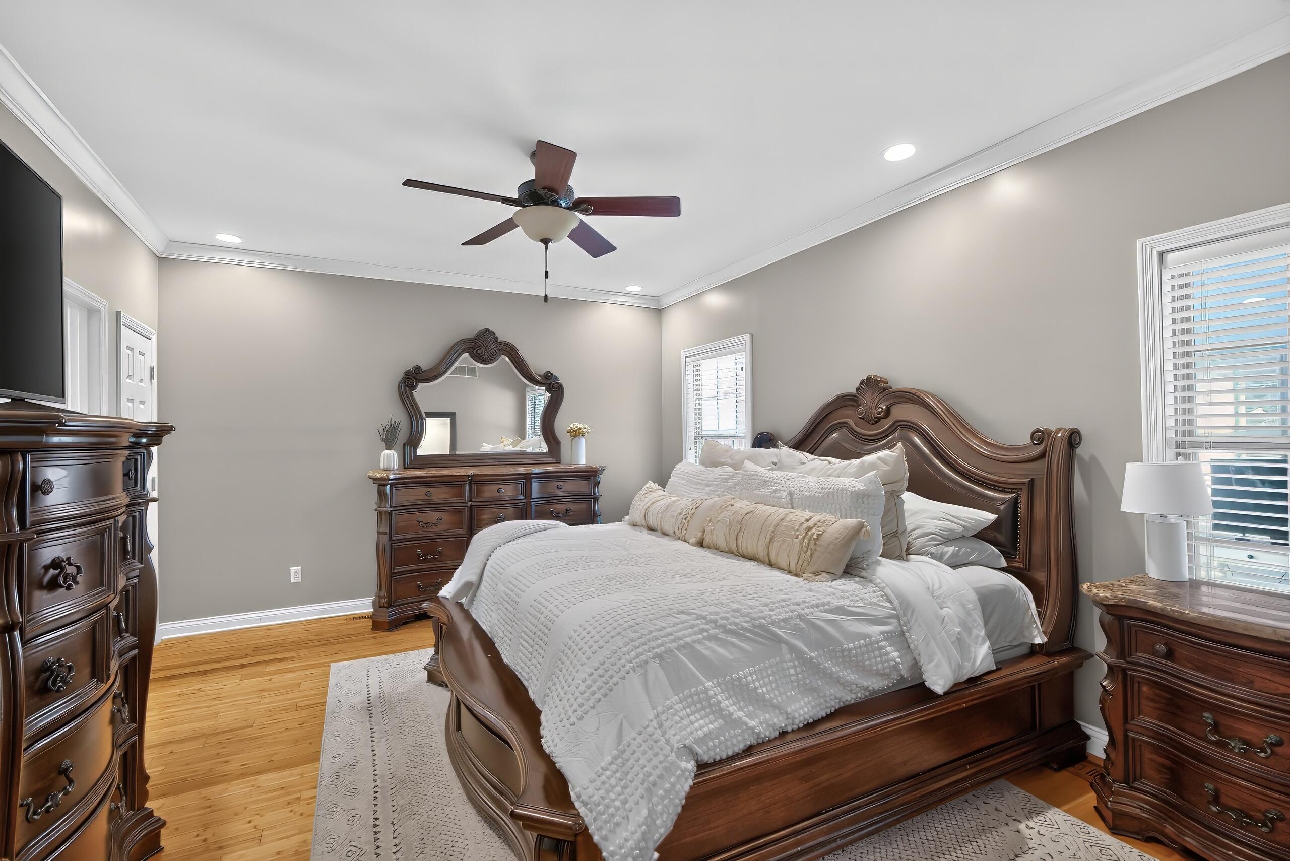 2209 Dunhill Lane Property Photo 15