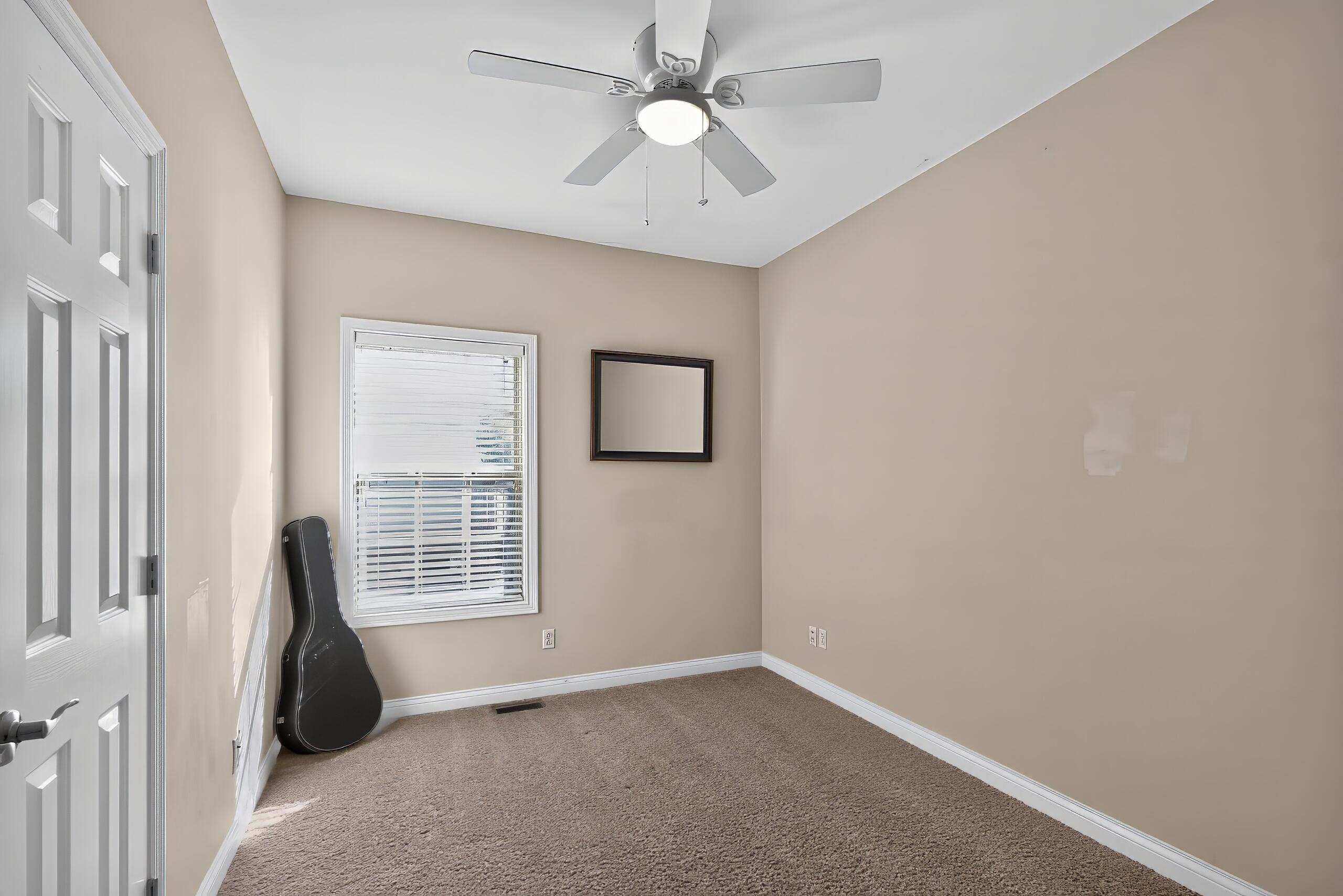 2209 Dunhill Lane Property Photo 21