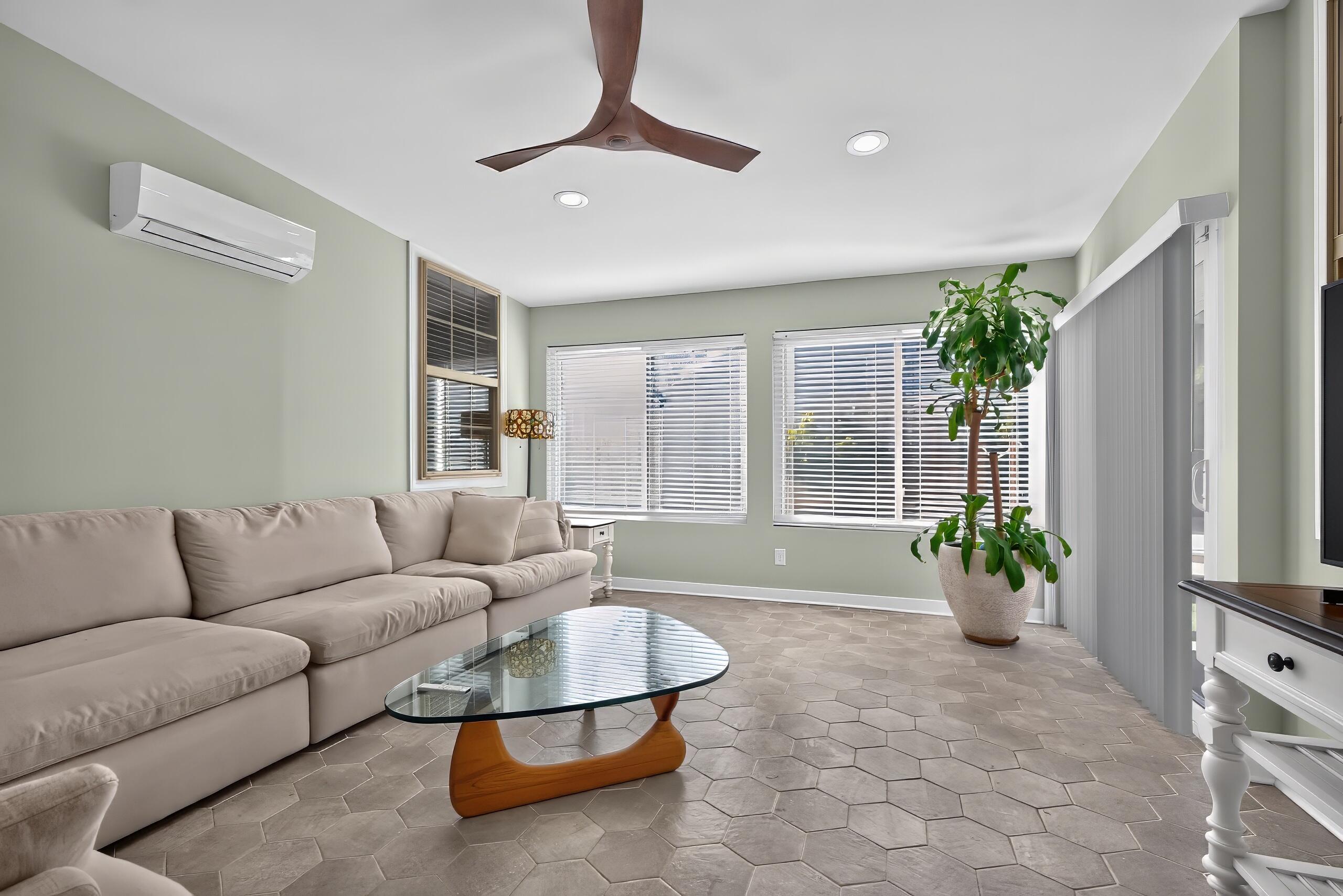 2209 Dunhill Lane Property Photo 25