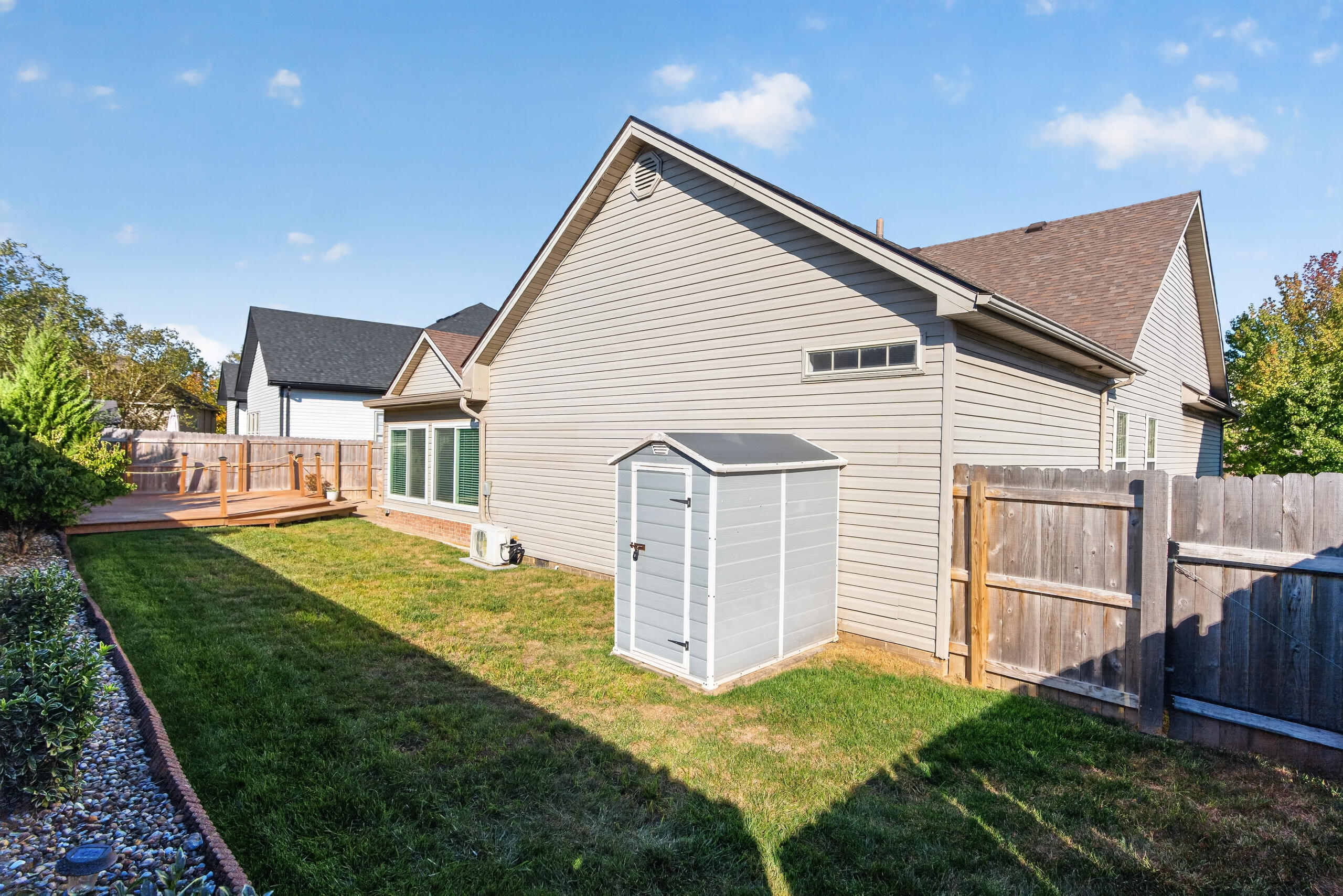 2209 Dunhill Lane Property Photo 27