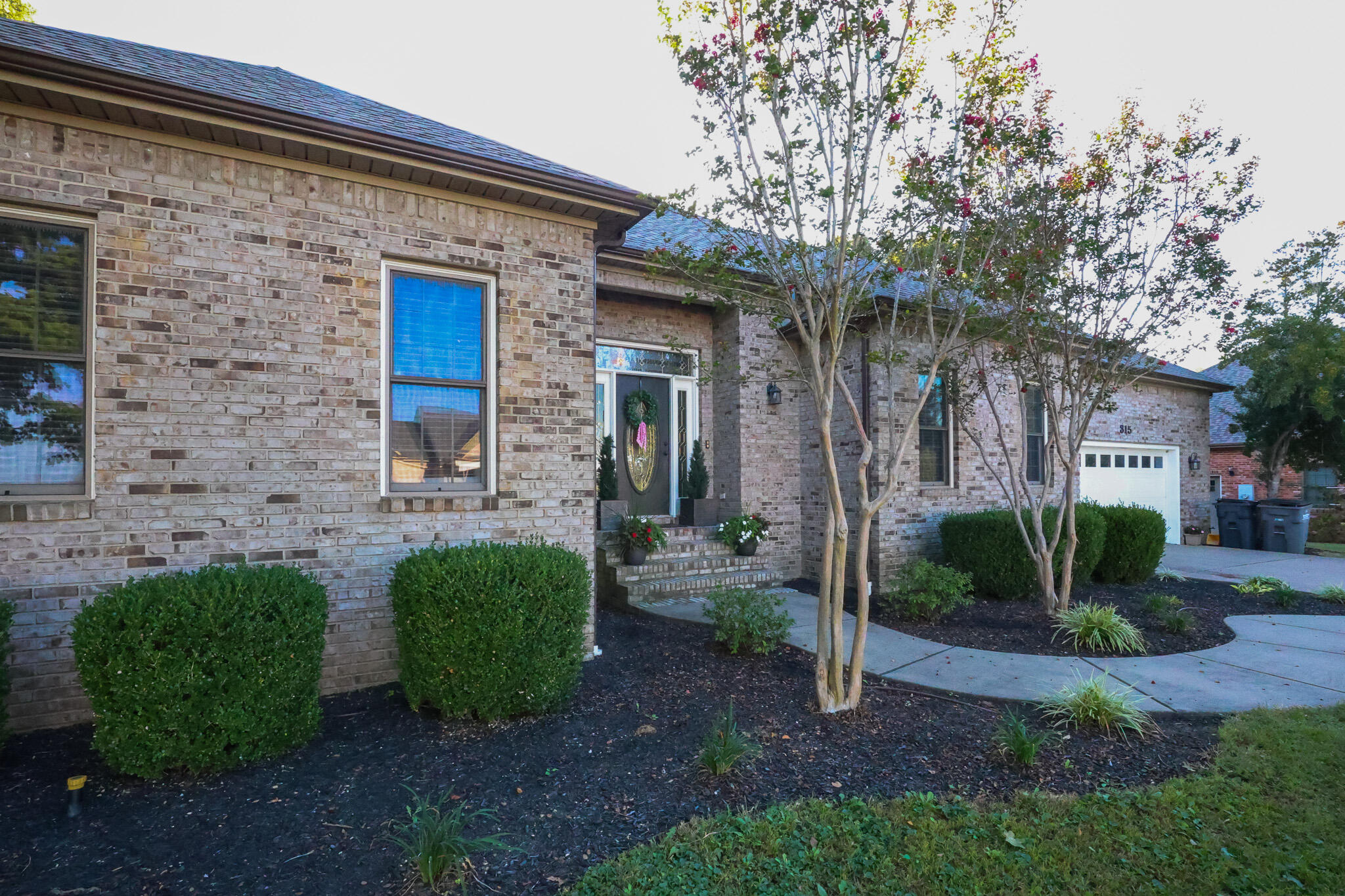 315 Forest Ridge Drive Property Photo 6