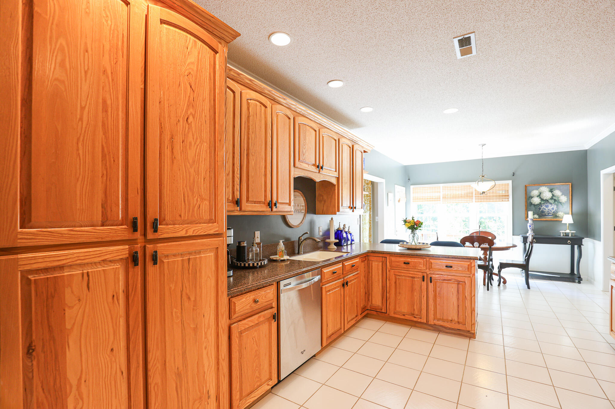 315 Forest Ridge Drive Property Photo 21