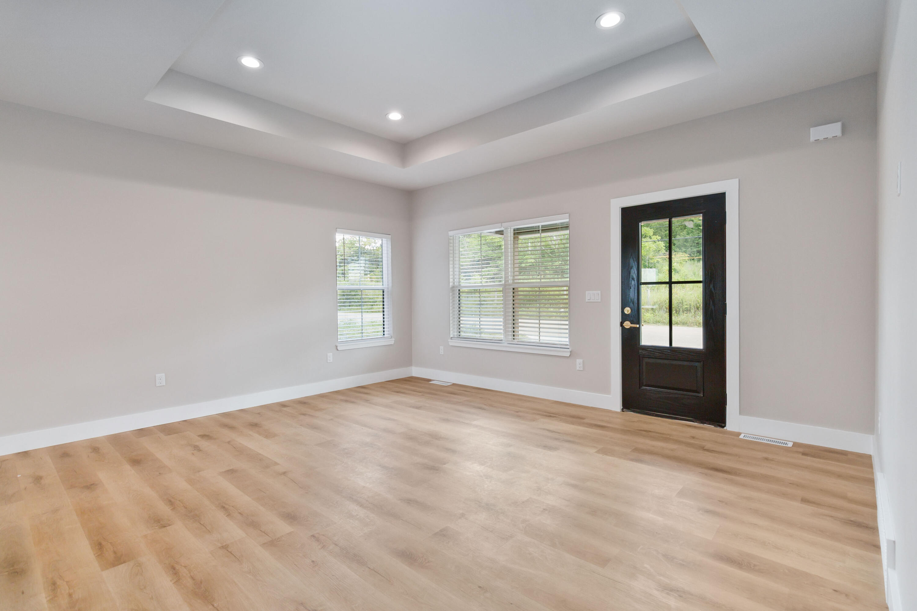 1113 Dahl Road Property Photo 7