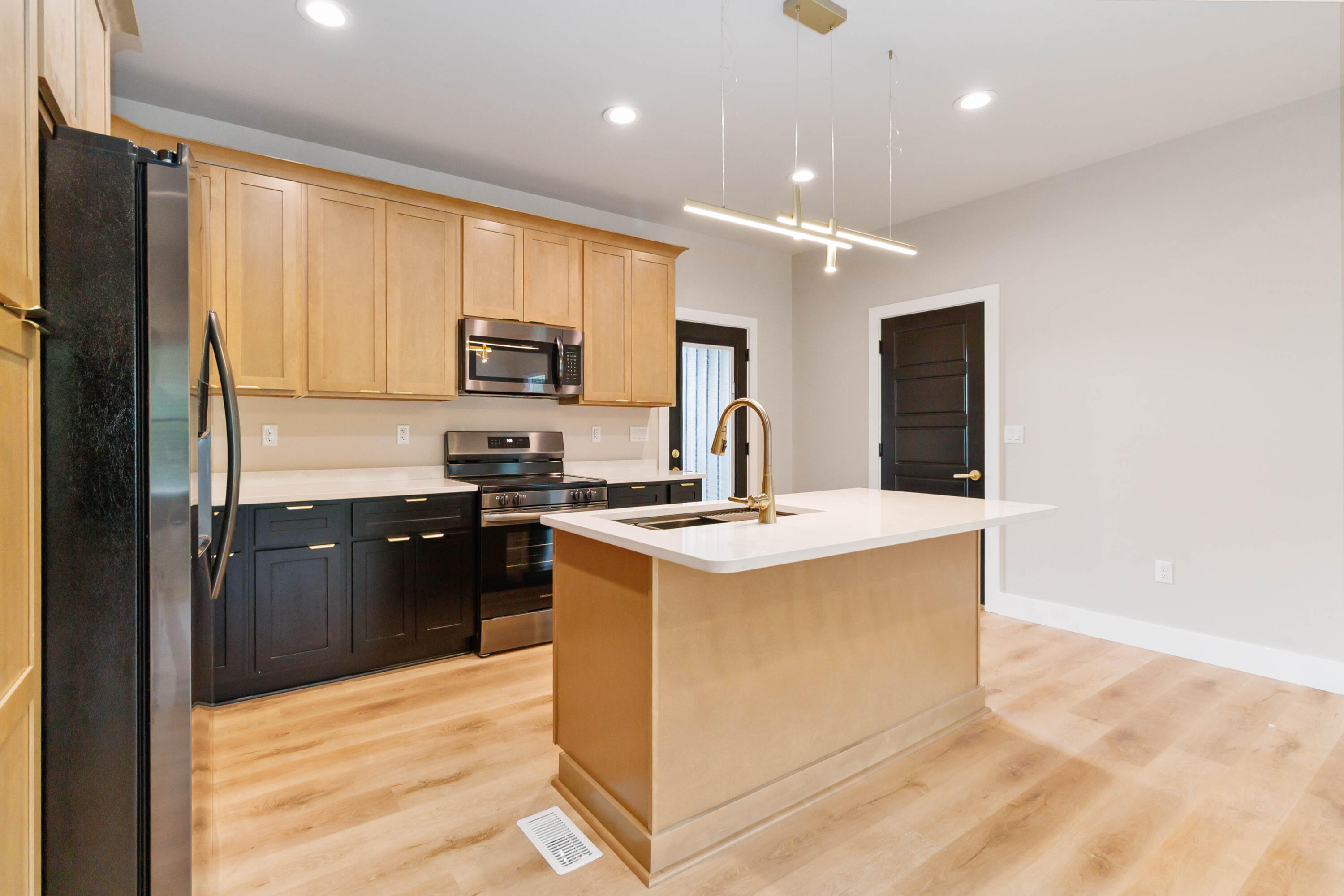 1113 Dahl Road Property Photo 10