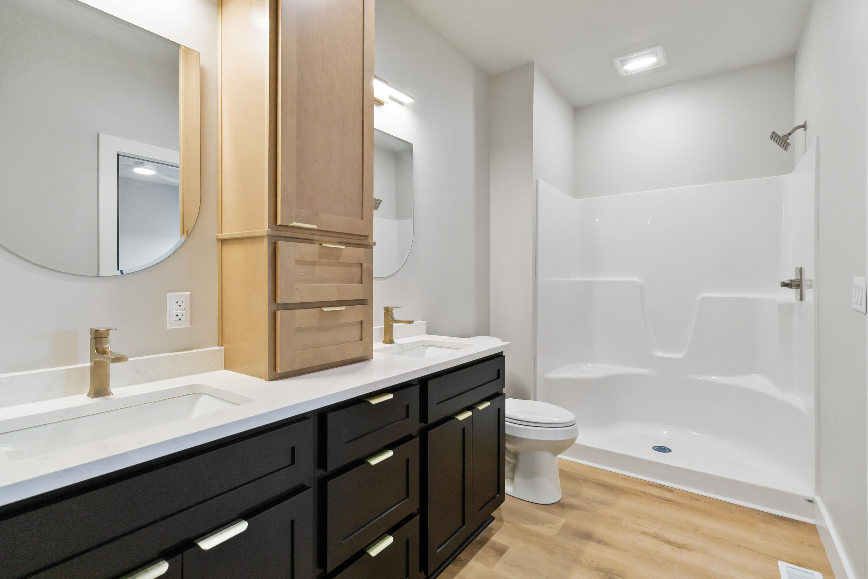 1113 Dahl Road Property Photo 23