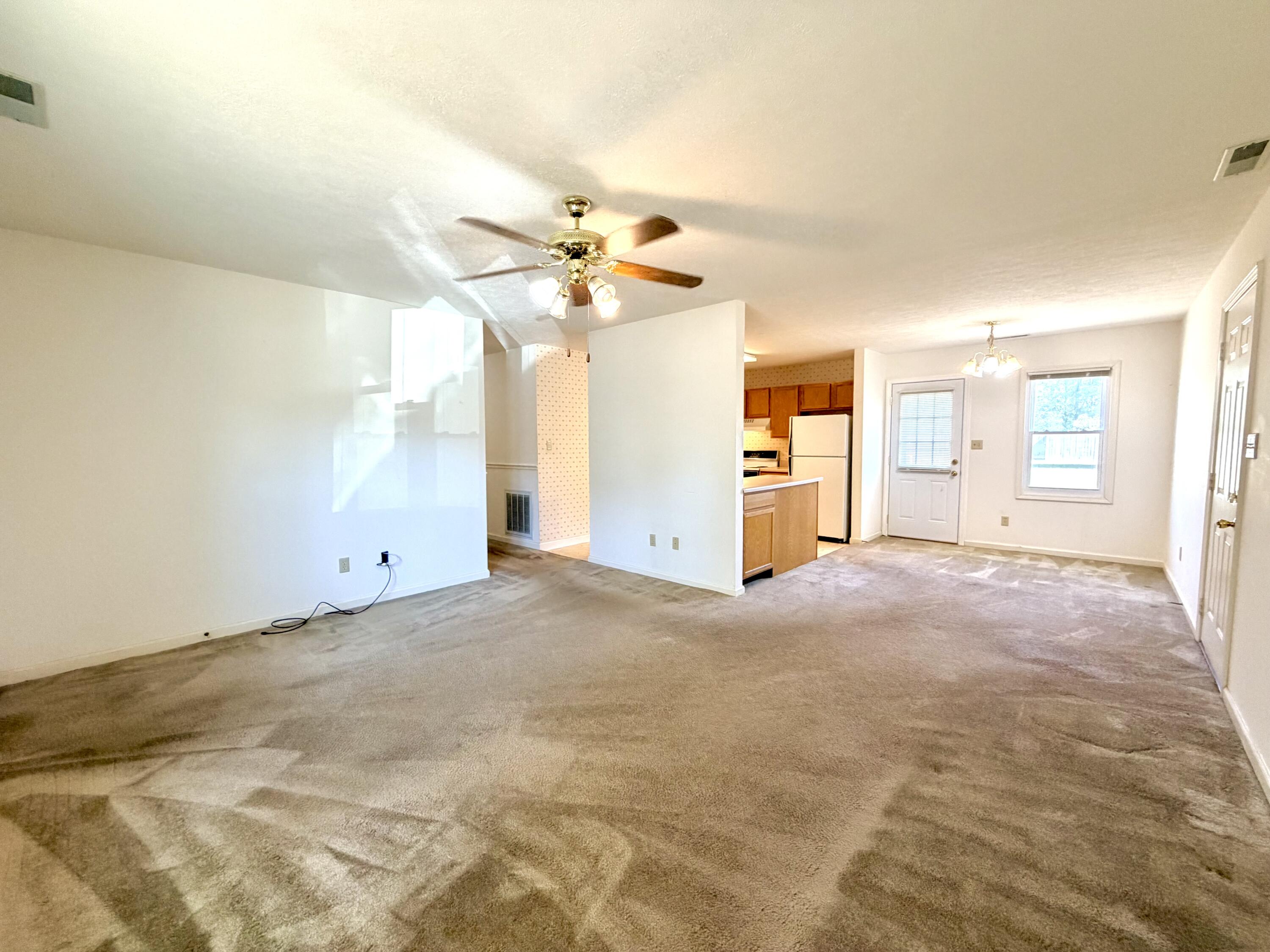 581 Foxfield Road Property Photo 2