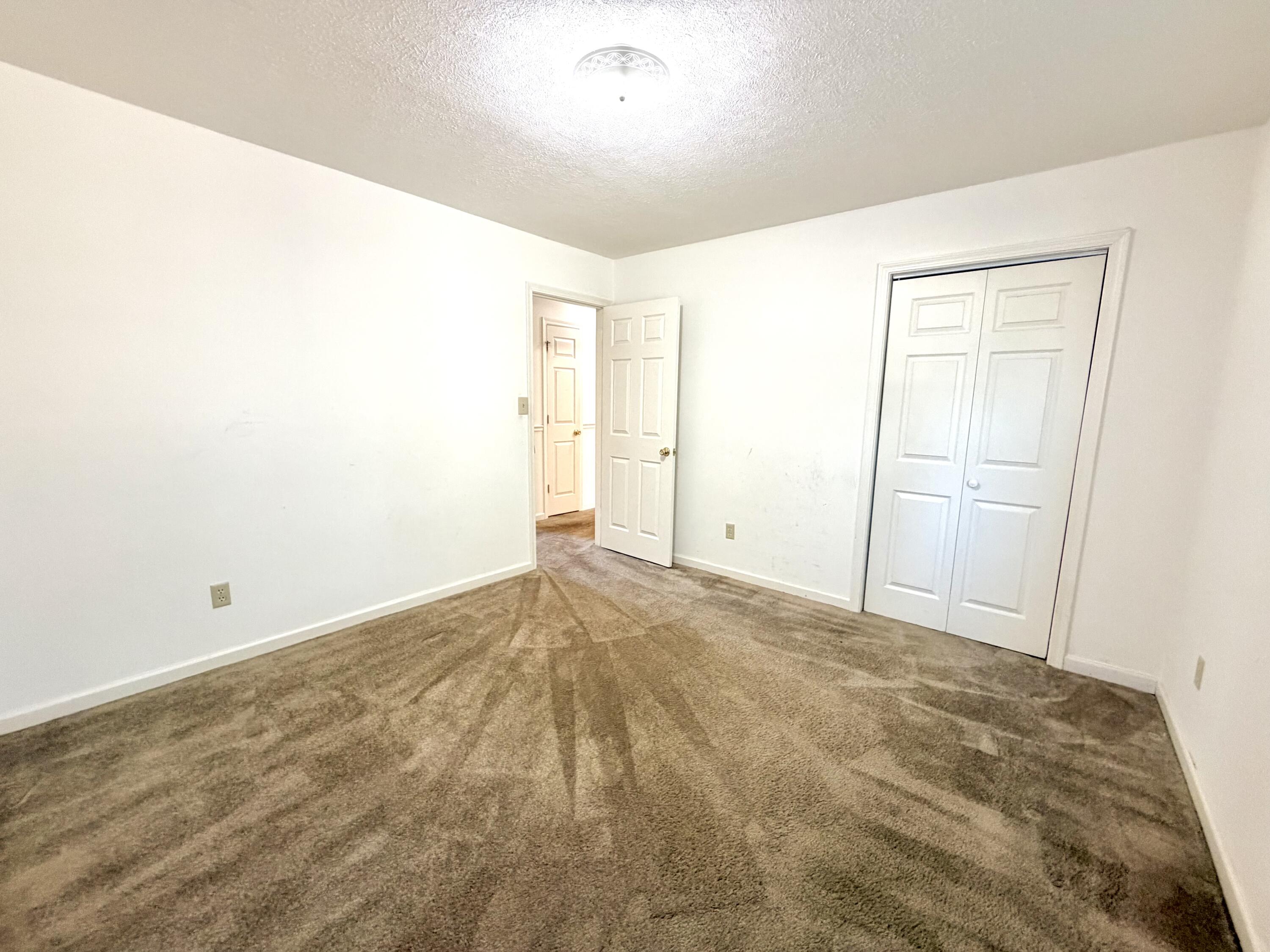 581 Foxfield Road Property Photo 13
