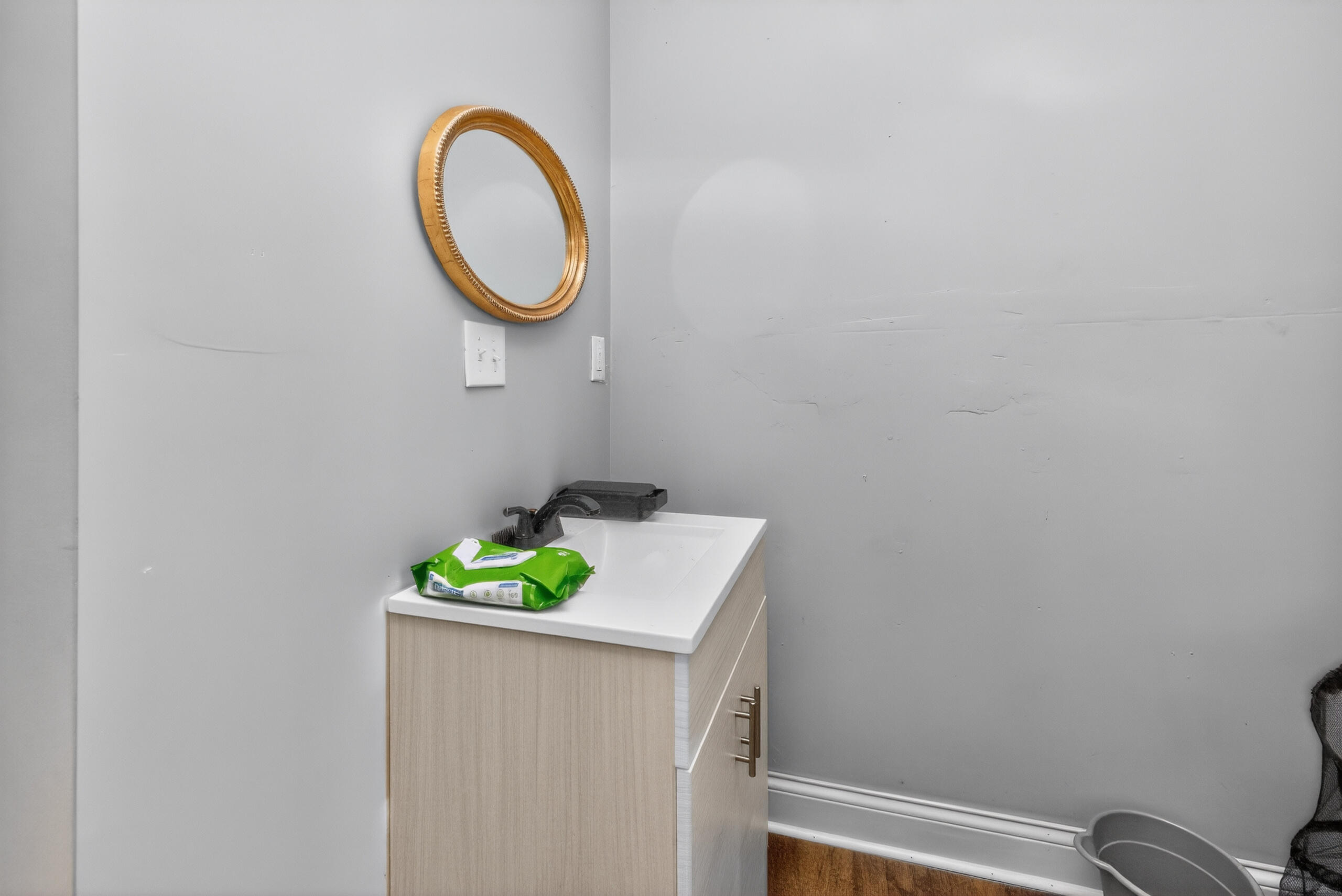 410 W Lexington Avenue Property Photo 13