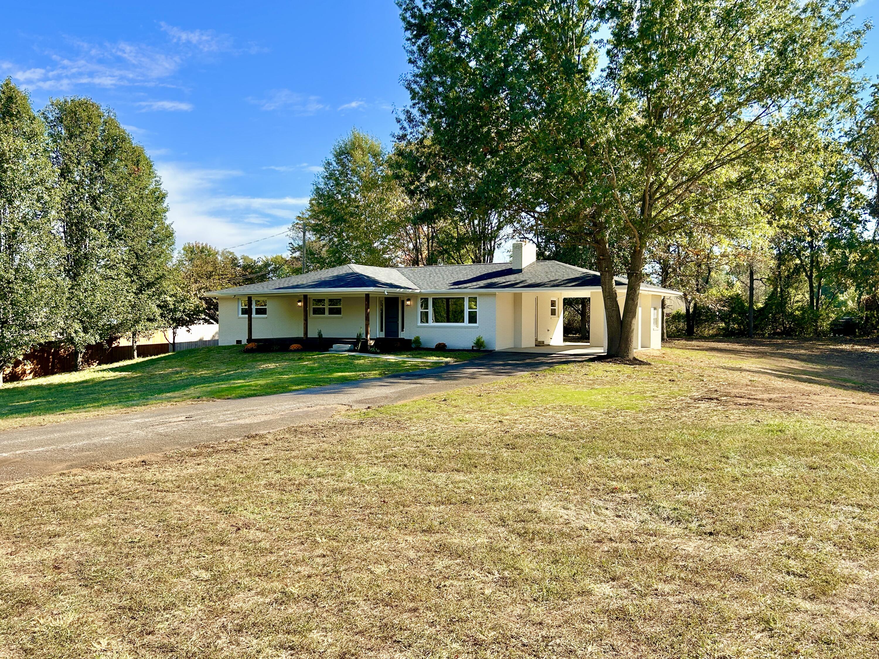 906 S Horseshoe Drive Property Photo 38