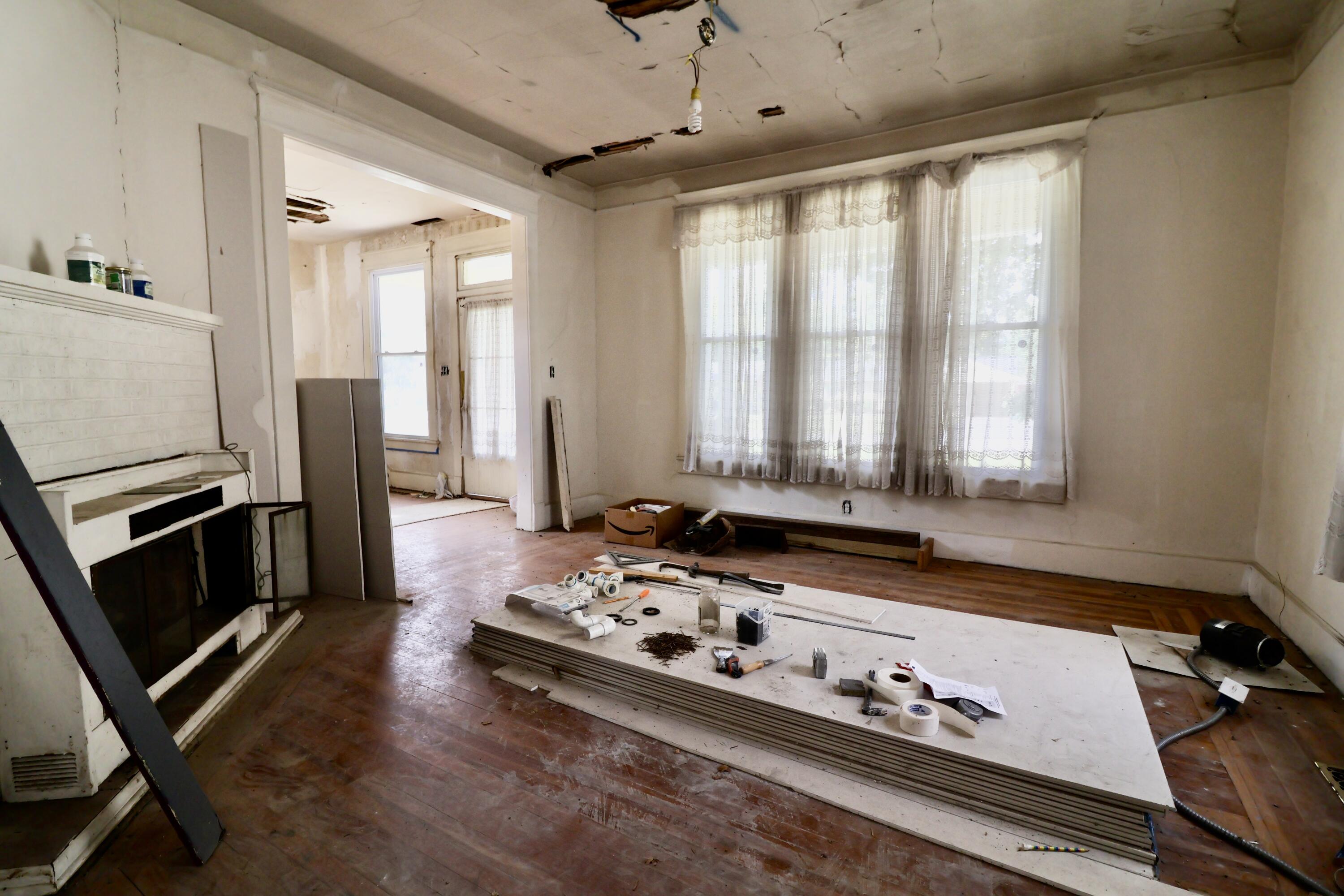 3108 Madison Street Property Photo 5