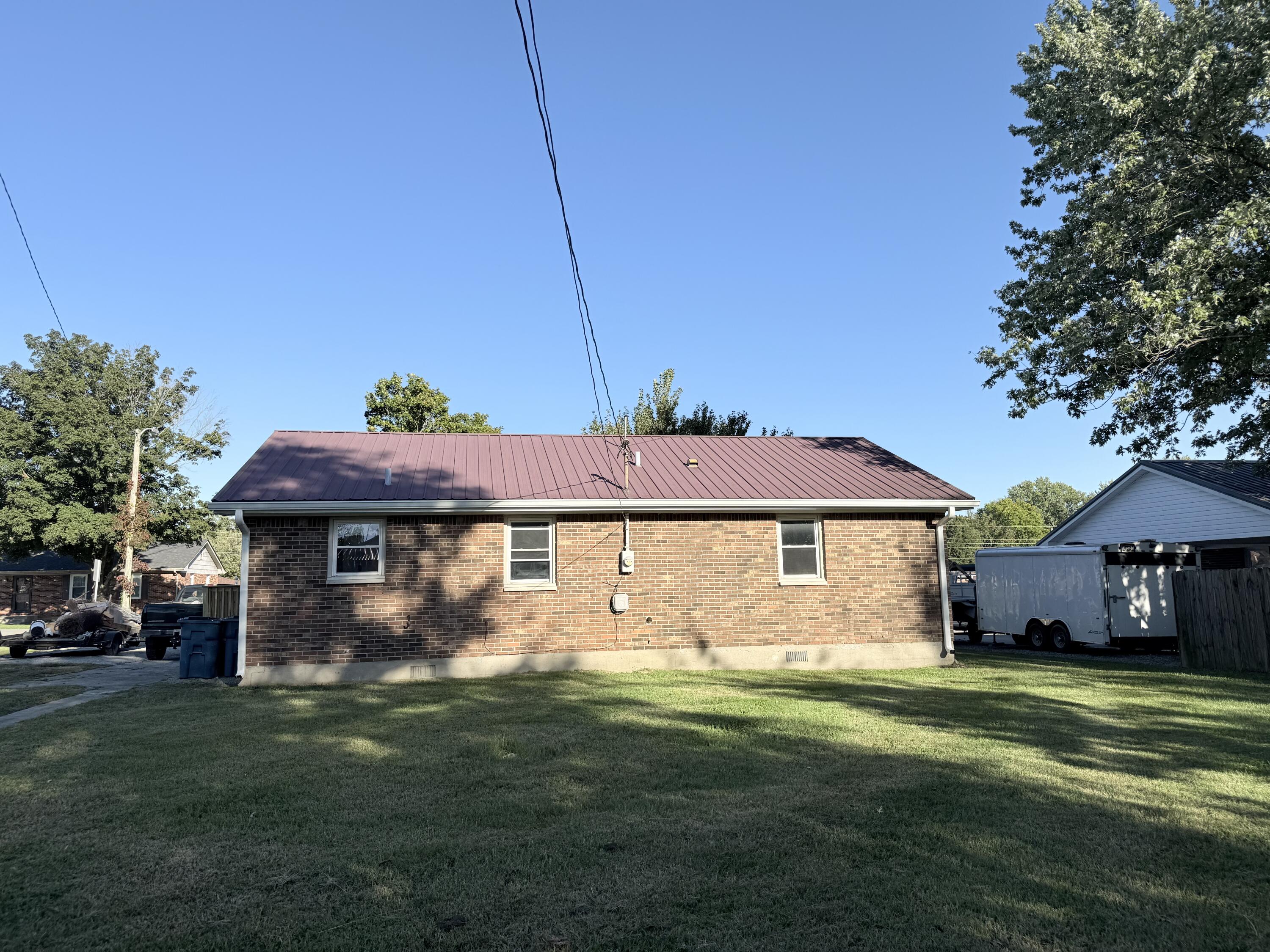 430 Falcon Property Photo 18