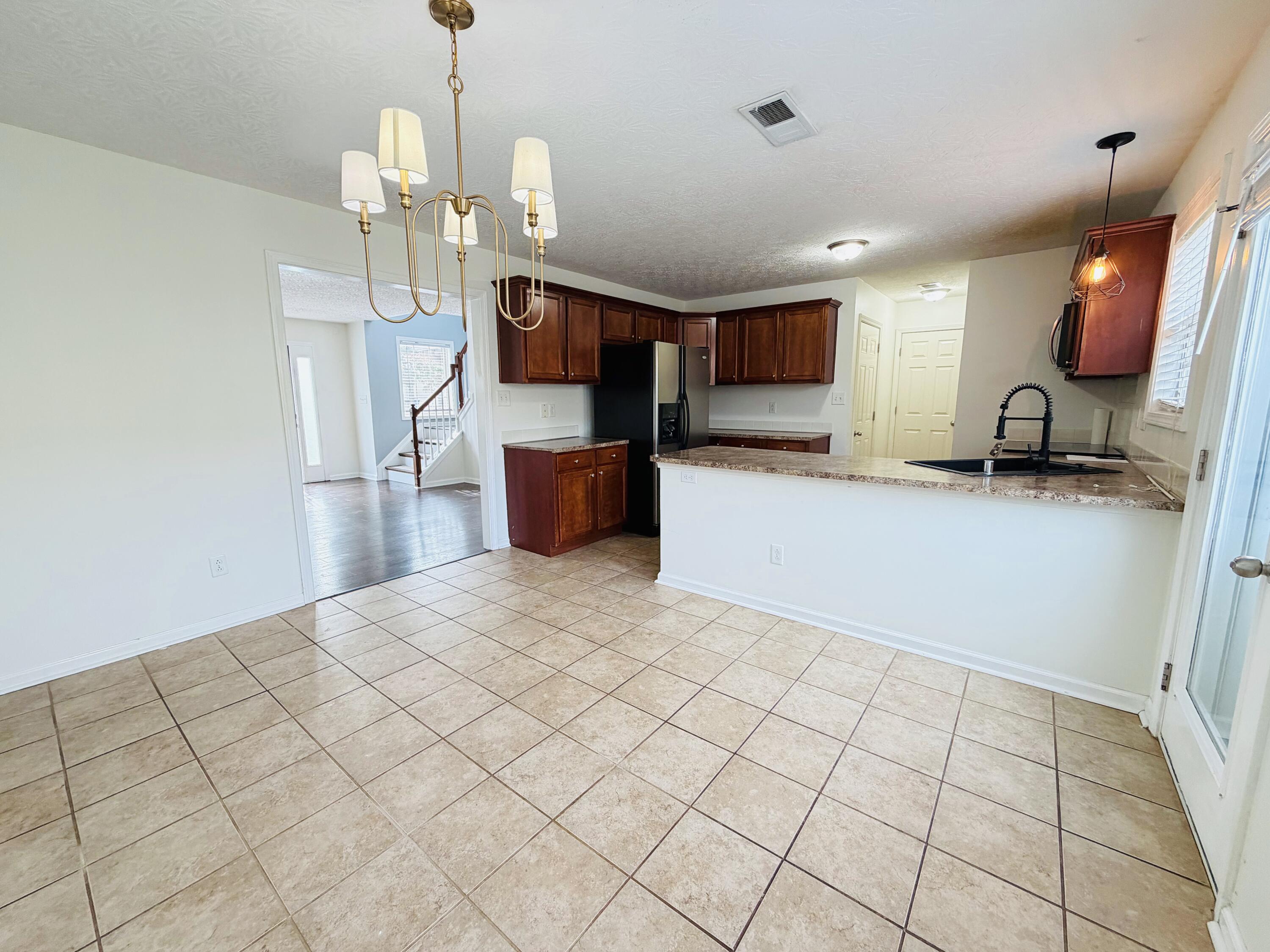 3057 River Run Trail Property Photo 9