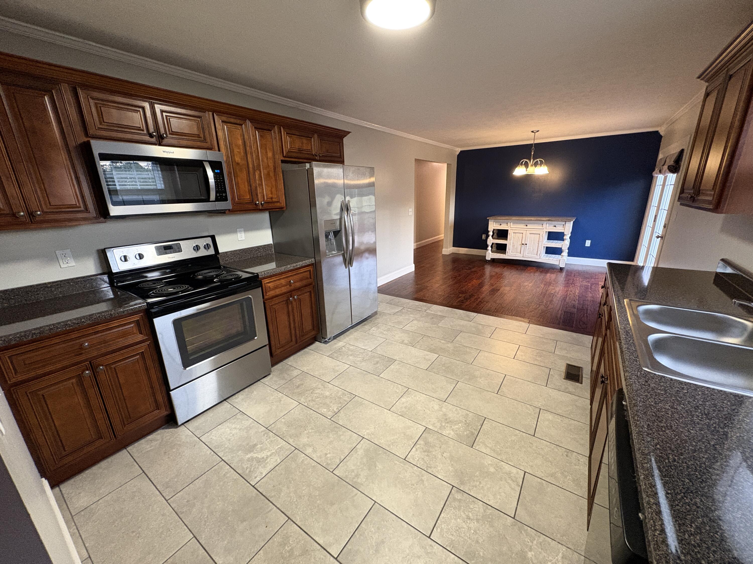 166 Hickory Ridge Drive Property Photo 11