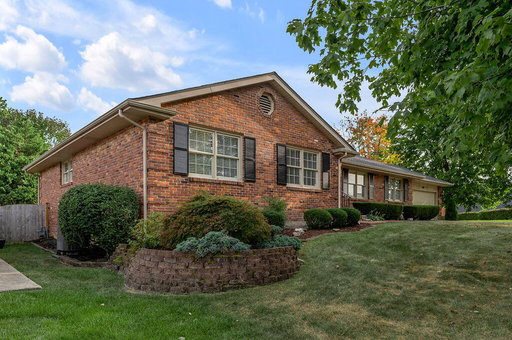 1508 Green Hills Road Property Photo 3