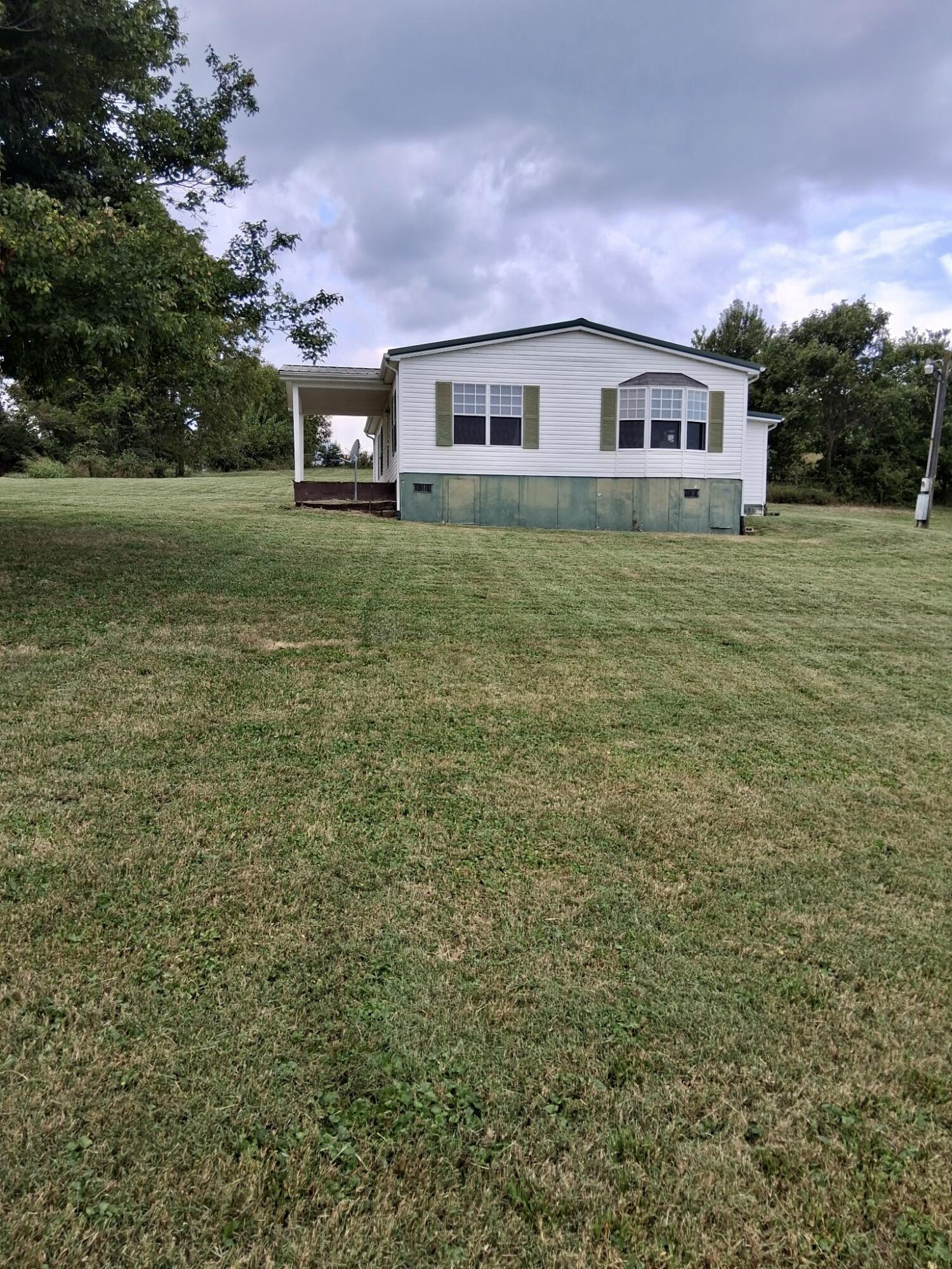 970 State Highway 1194 Property Photo 3