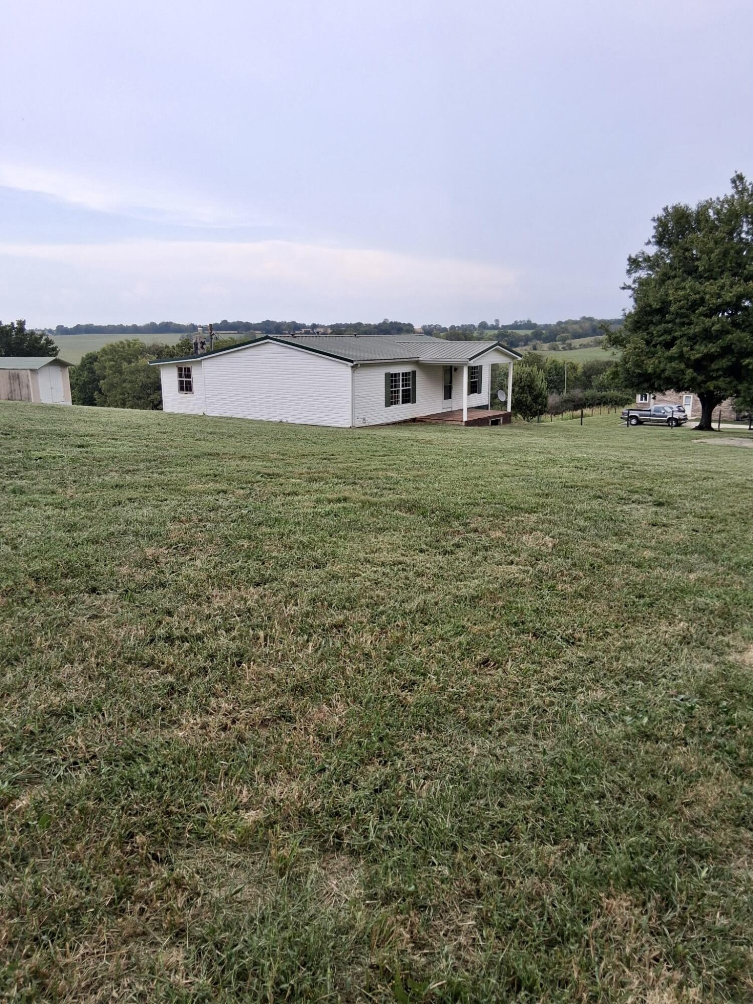 970 State Highway 1194 Property Photo 5