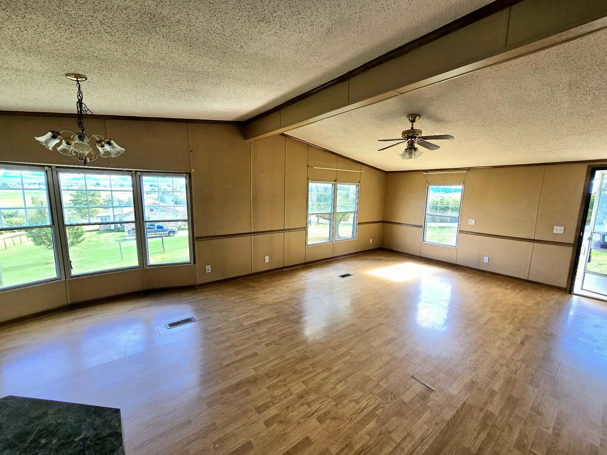 970 State Highway 1194 Property Photo 7