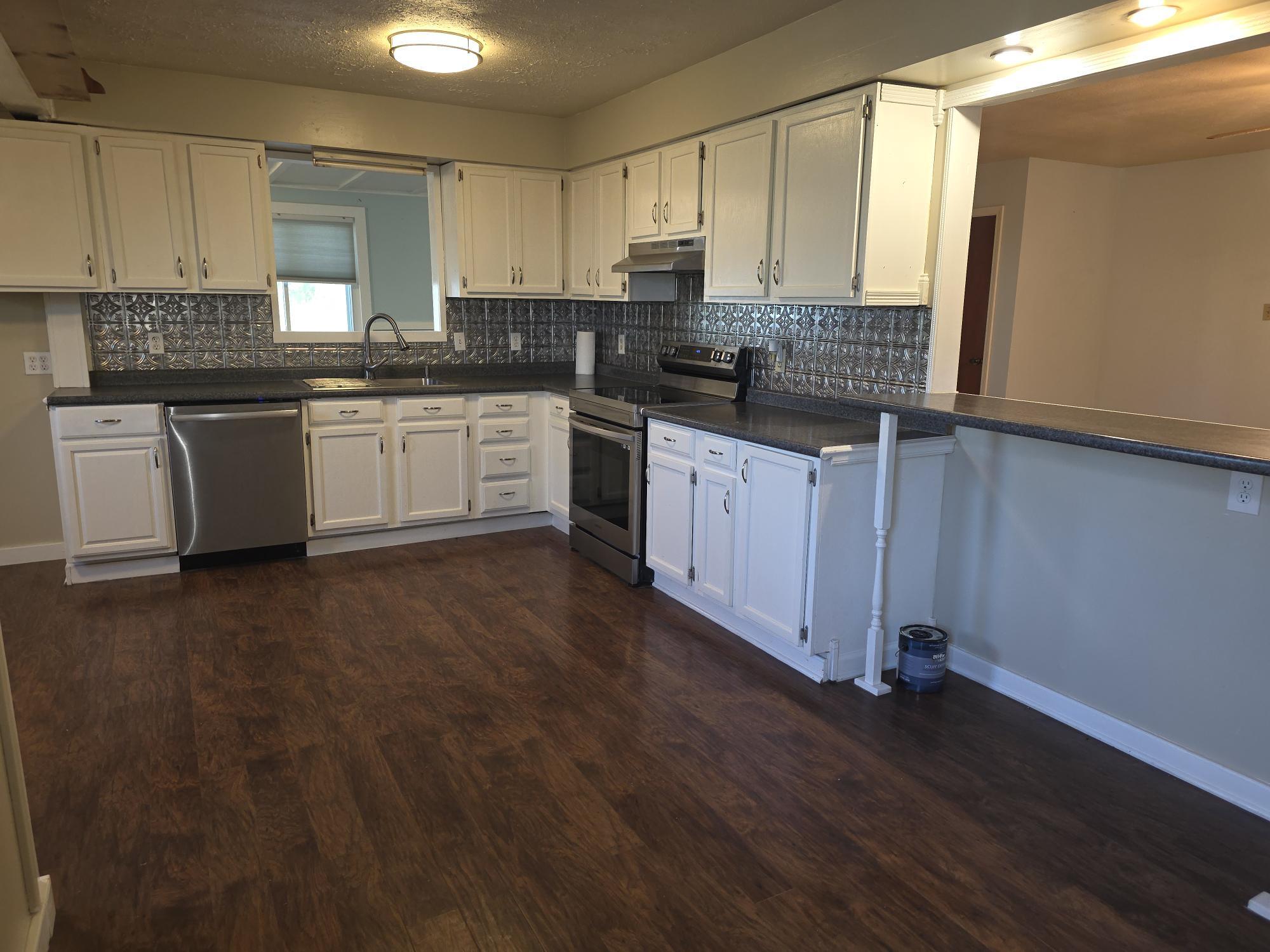 1332 Batts Road Property Photo 14