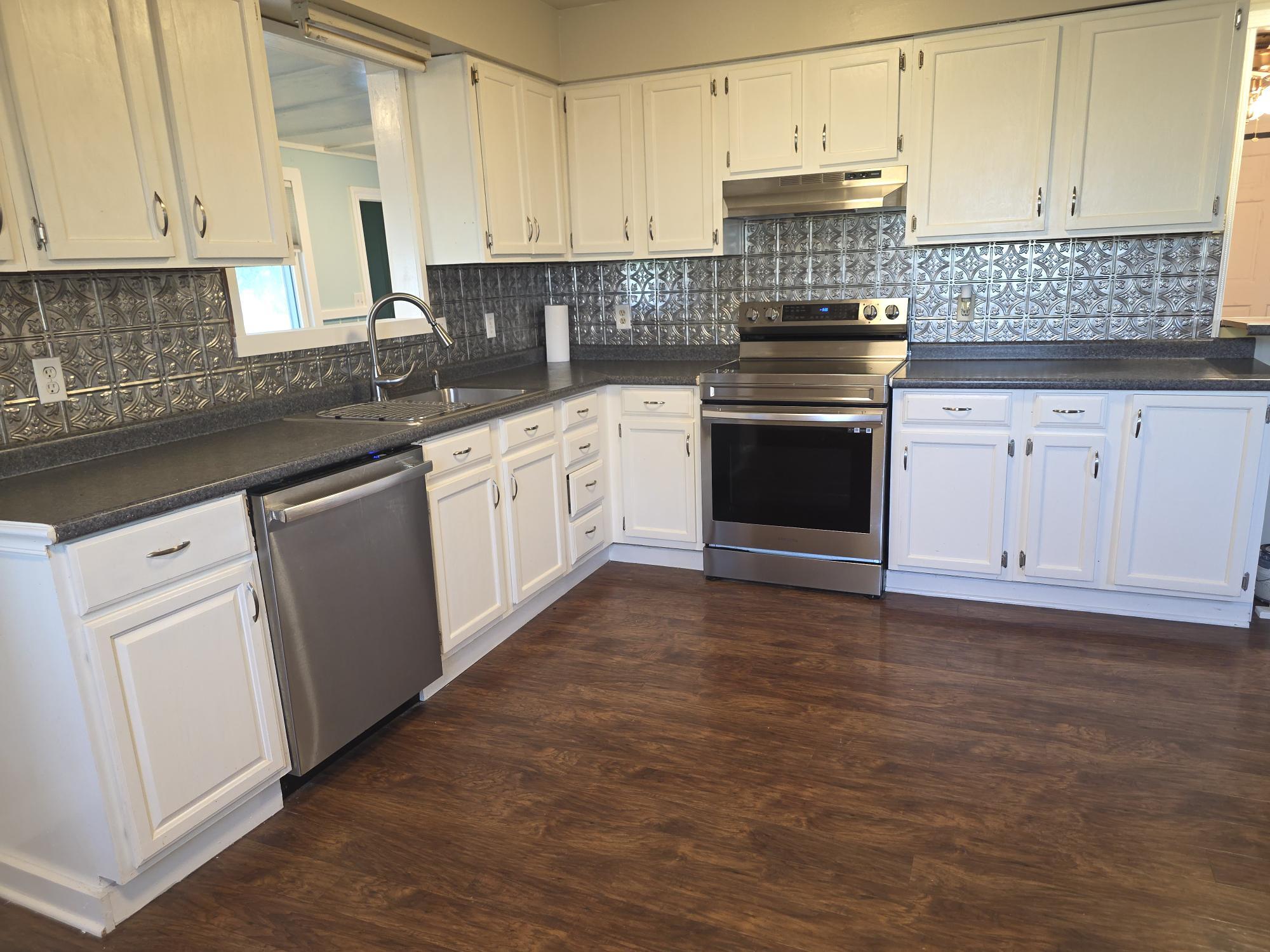 1332 Batts Road Property Photo 15