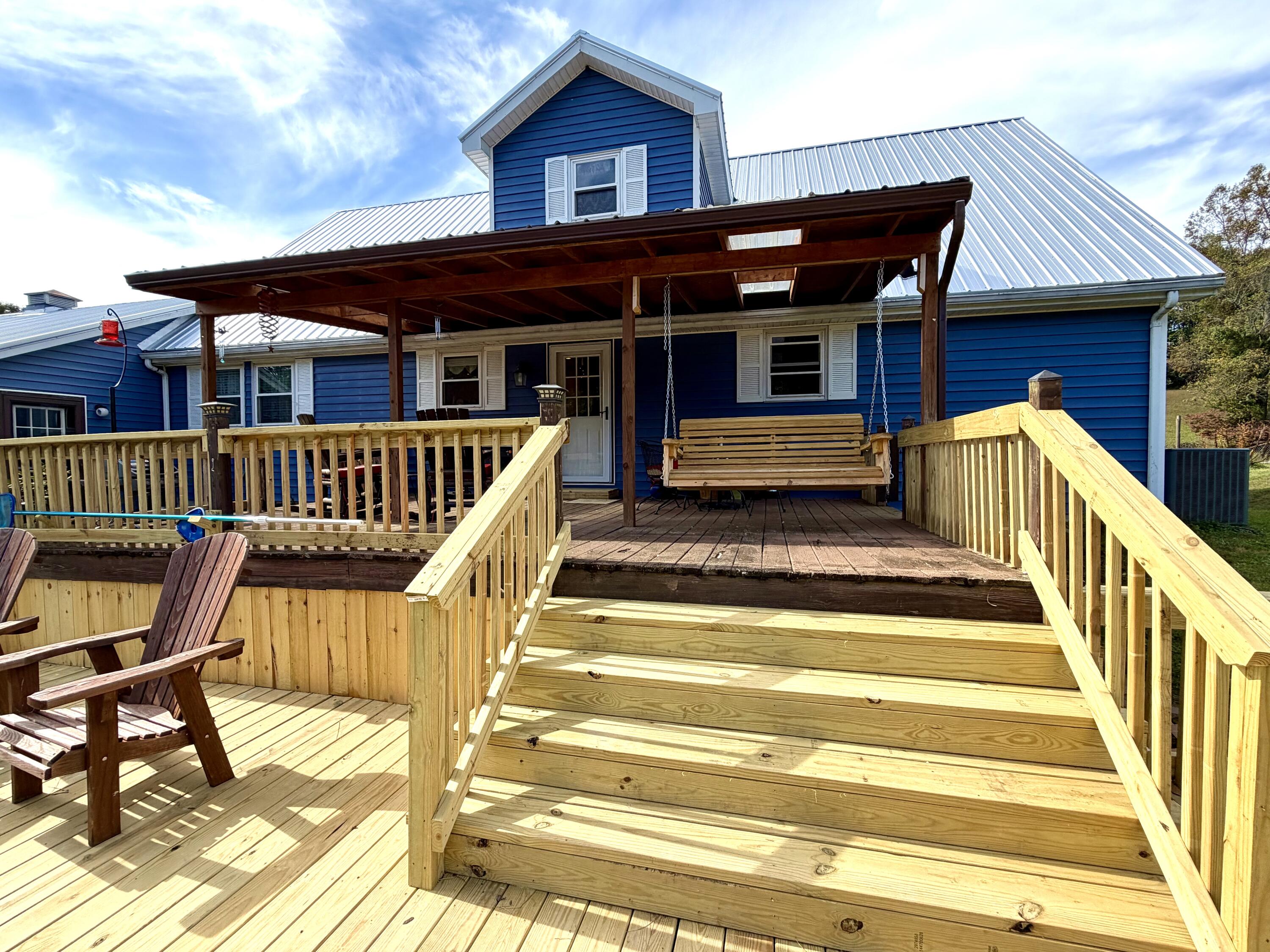 11039 Brown Ridge Road Property Photo 8