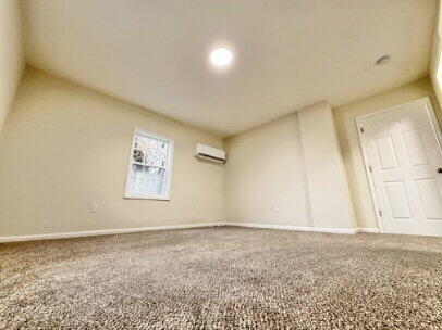 615 Richardson Lane Property Photo 6