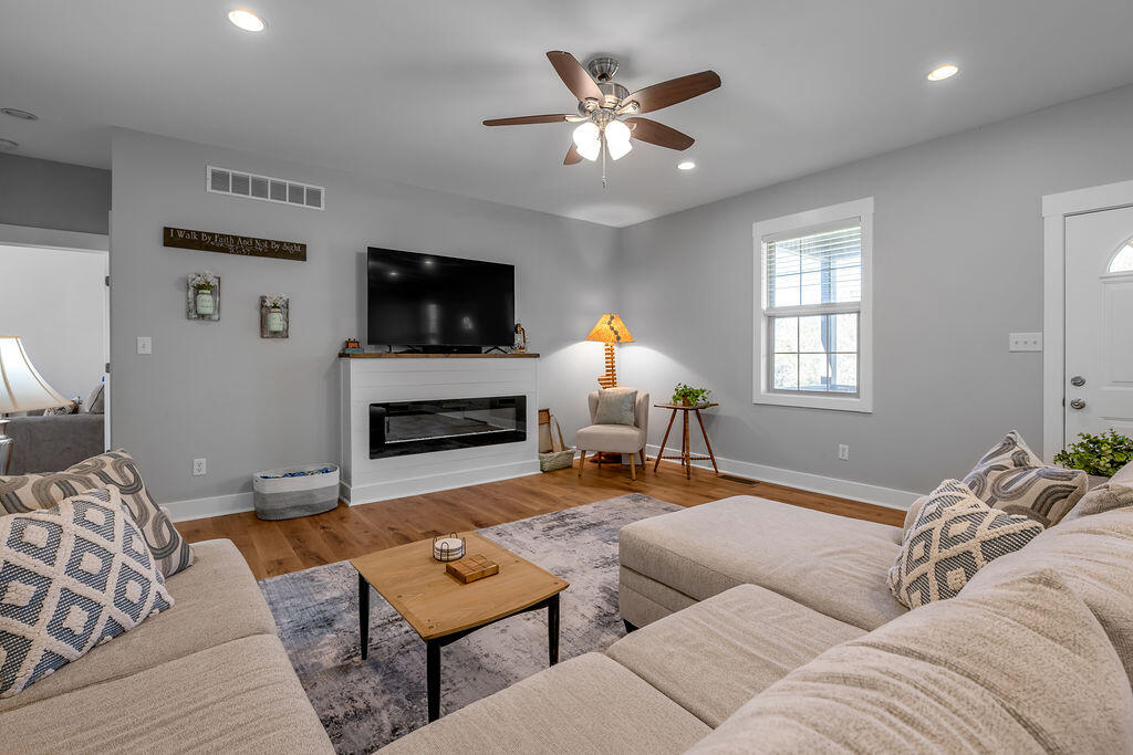 1830 Switzer Road Property Photo 13